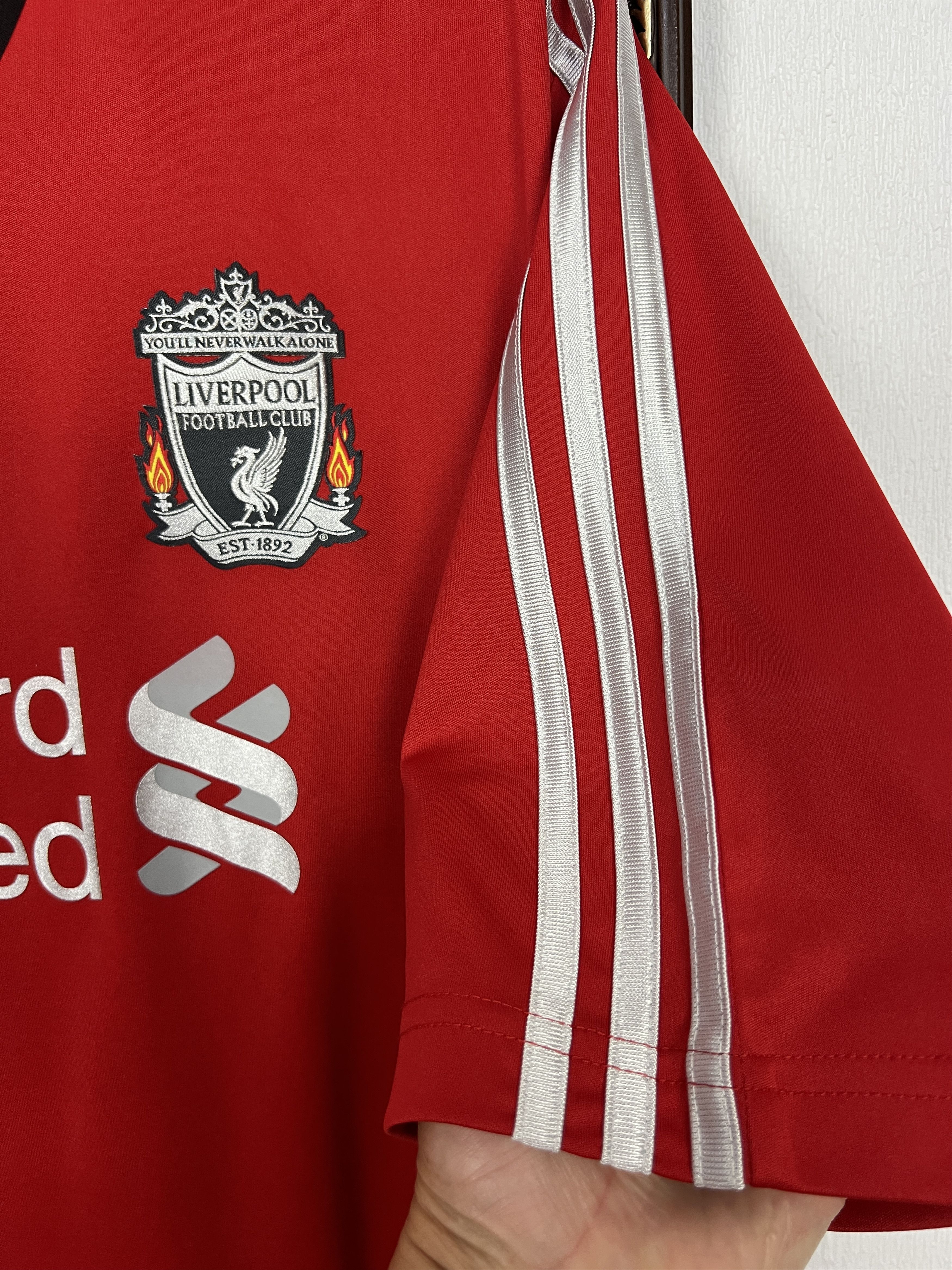 Adidas Vintage Adidas Liverpool Football Train Shirt Soccer Mens Size US L / EU 52-54 / 3 - 4 Thumbnail