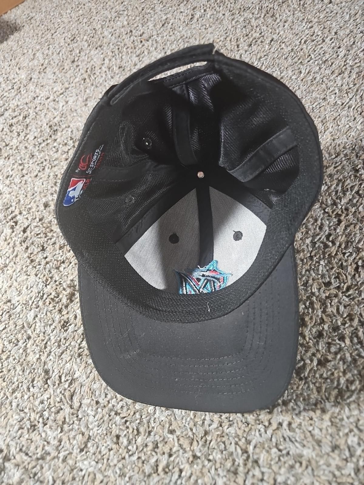 Other Team MLB Florida Marlins Youth Strapback Baseball Hat Black Size ONE SIZE - 6 Thumbnail
