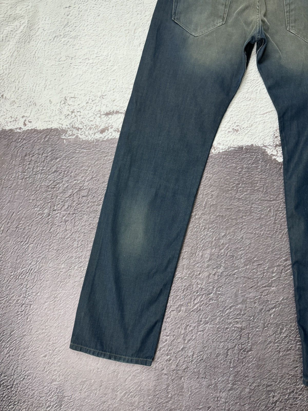 Diesel Black Gold Diesel Black Gold dirty painted style casual denim jeans Size US 36 / EU 52 - 16 Thumbnail