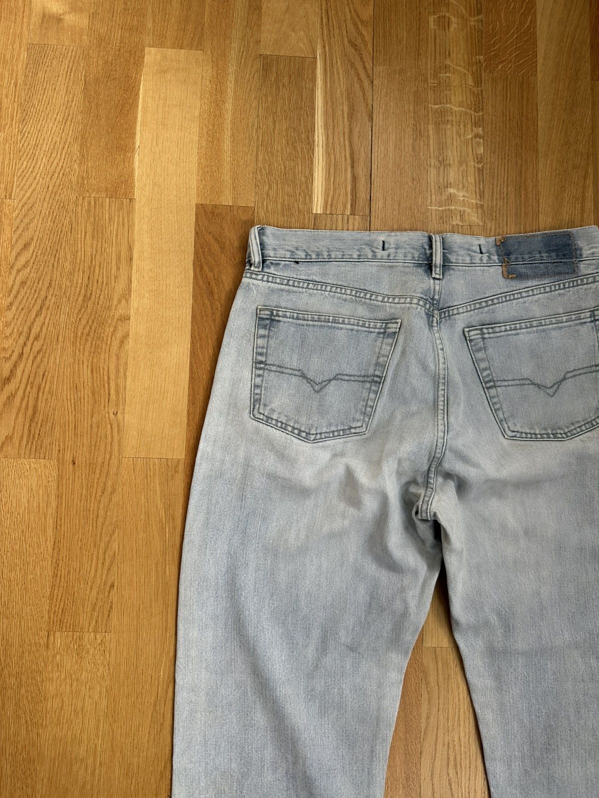 Diesel Vintage Baggy Diesel Washed Light Denim Made in Italy Size US 34 / EU 50 - 17 Thumbnail