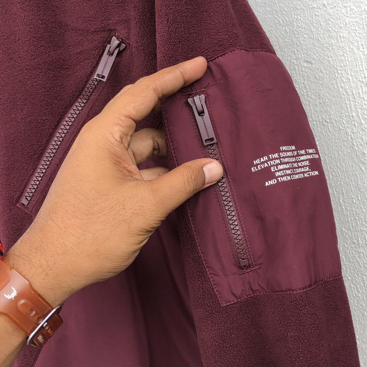 GU × Undercover UNDERCOVER x GU Fleece Pullover sweatshirt Red [M] MENS Size US M / EU 48-50 / 2 - 10 Thumbnail