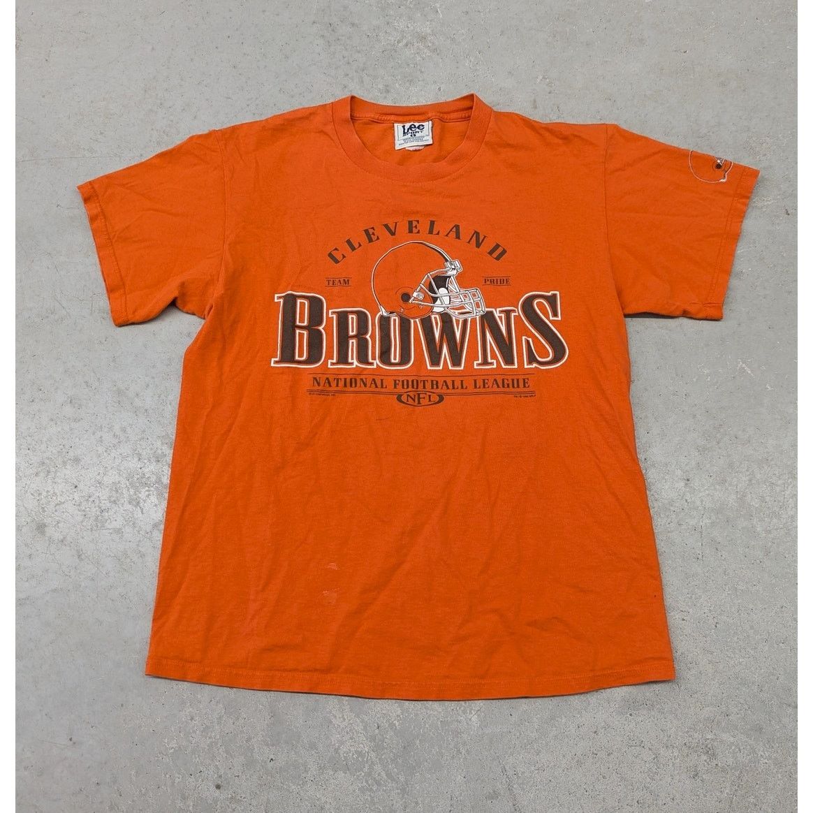 Lee × NFL × Vintage Vintage 1999 Cleveland Browns NFL Lee Sport t-shirt Size US L / EU 52-54 / 3 - 1 Thumbnail