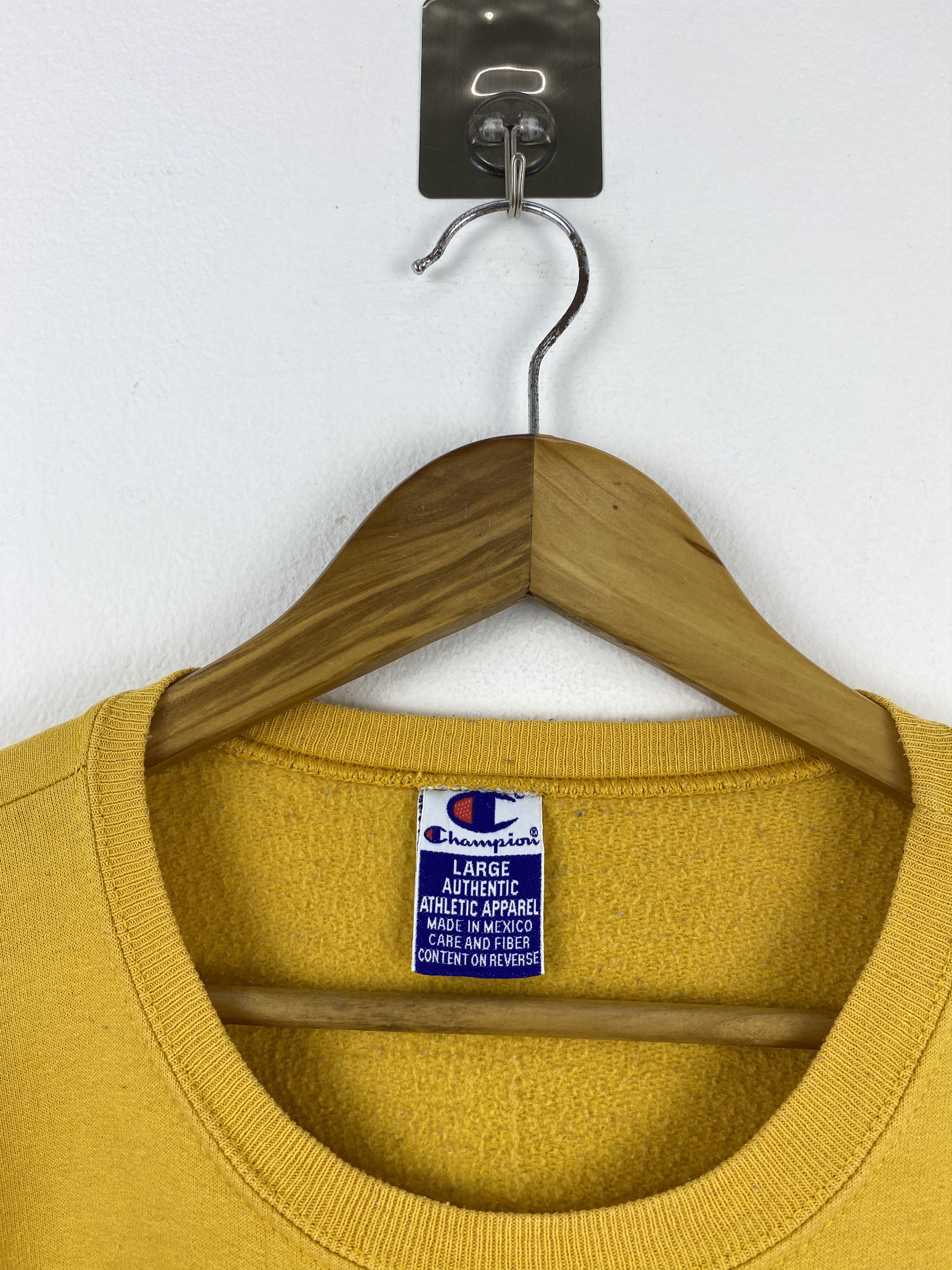 Champion Vintage 90s Champion Crewneck Pullover Sweatshirt SH0497 Size US L / EU 52-54 / 3 - 11 Thumbnail