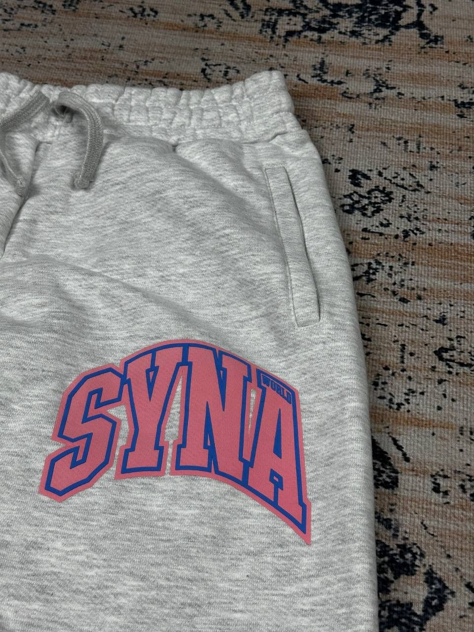 Syna World Syna World Grey Baggy Streetwear Colege Sweatpants Size US 32 / EU 48 - 4 Thumbnail