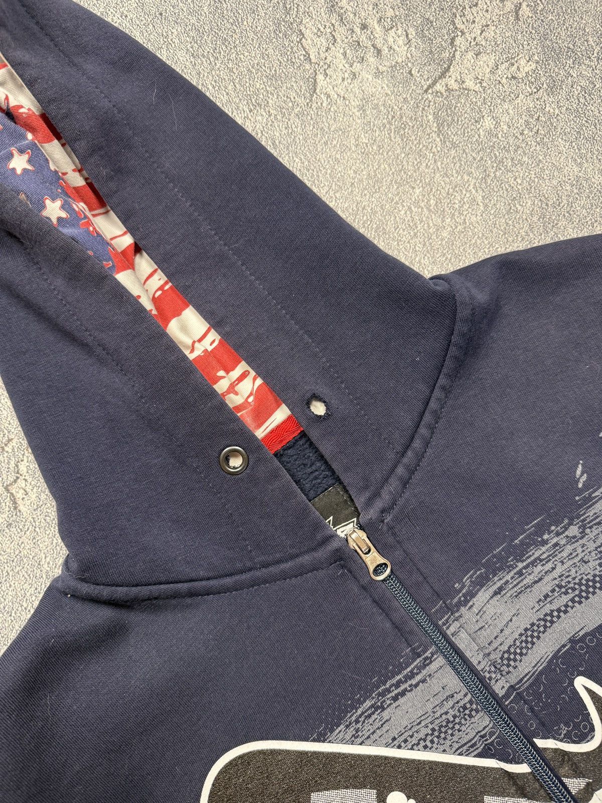 Rare Vintage 90s No Fear Skulls Big Logo Zip Up Hoodie