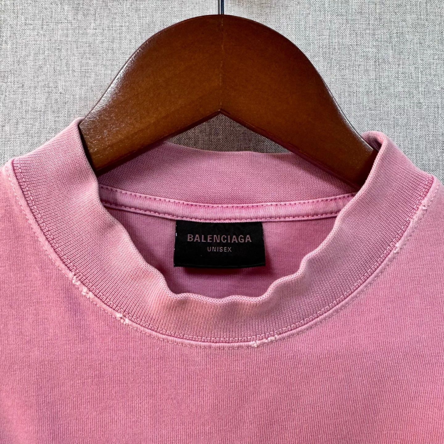 Balenciaga Balenciaga Distressed Pink Eiffel Tower Tee 1 Size US S / EU 44-46 / 1 - 5 Thumbnail