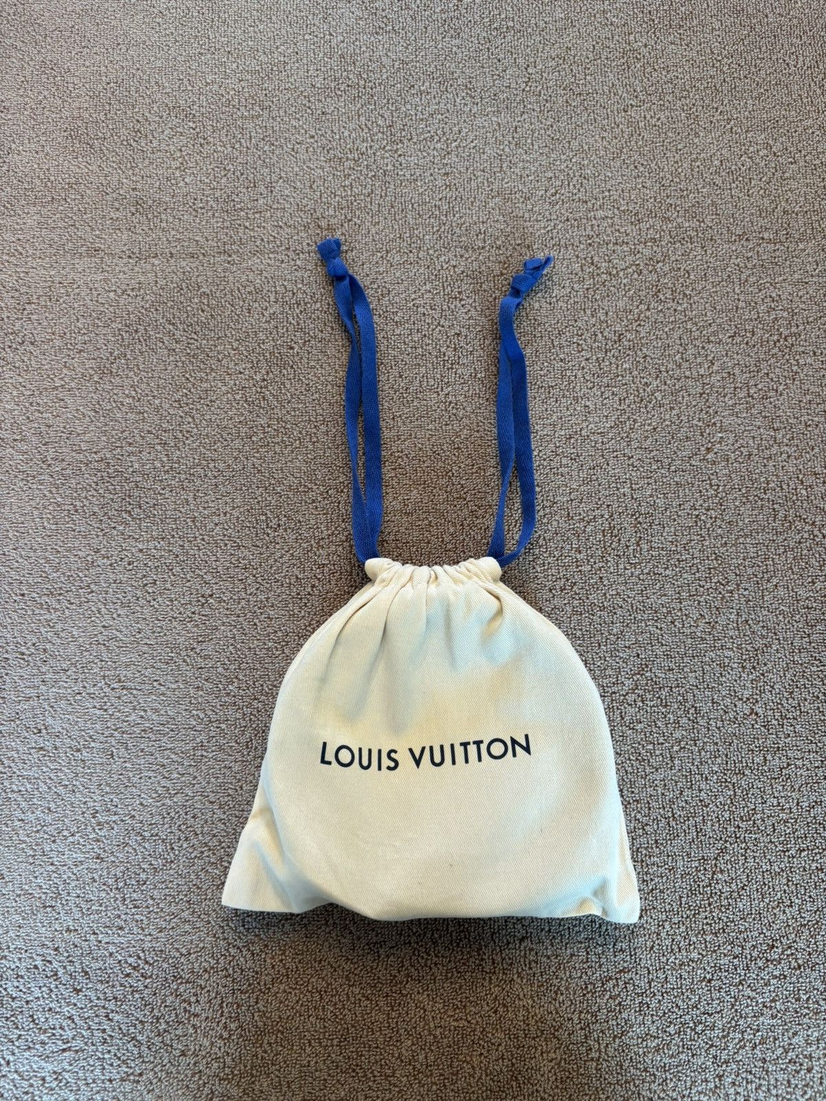 Louis Vuitton Louis Vuitton M9043 Reversible size 95/38 Size 38 - 6 Thumbnail