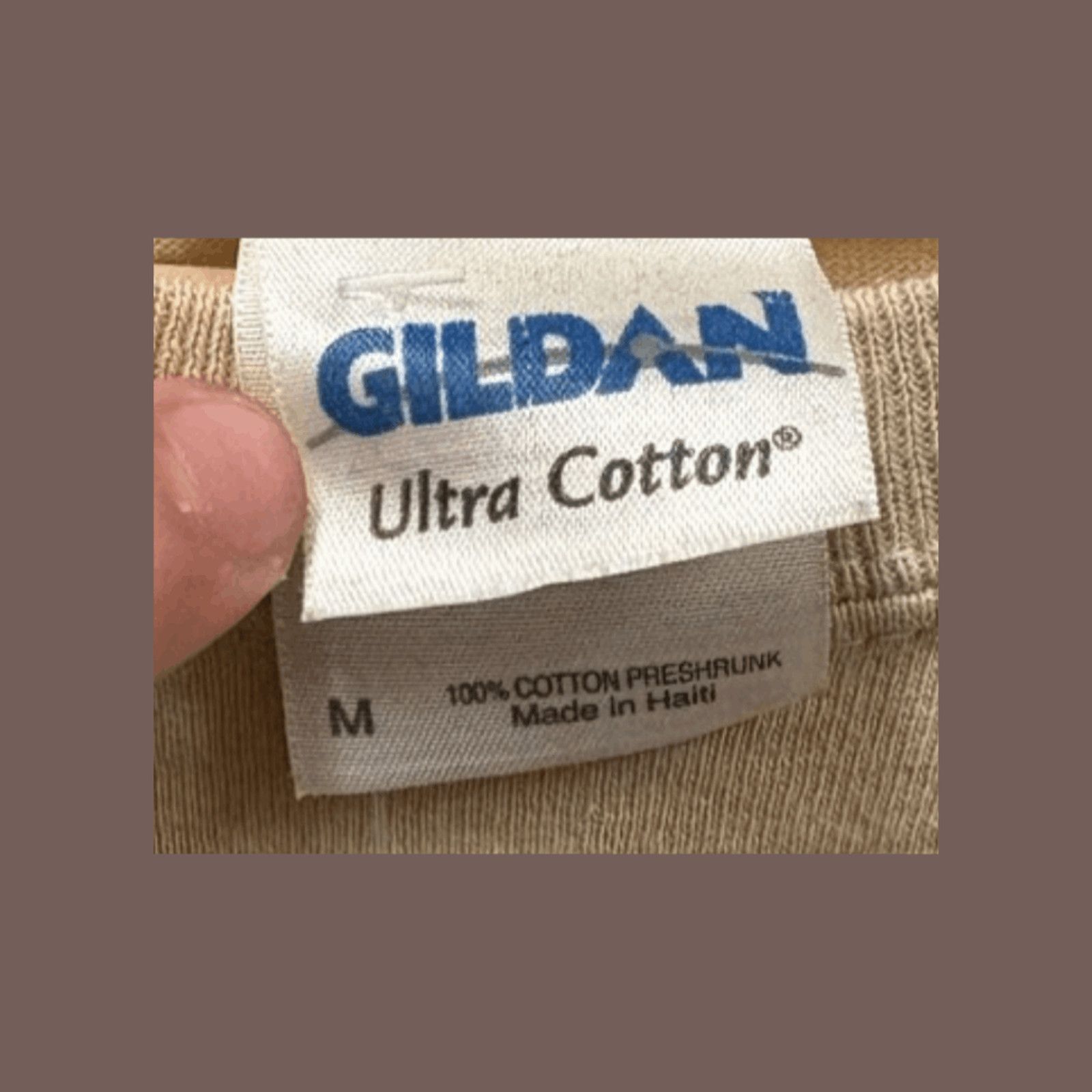 Gildan VTG Graphic Tee | Gildan Snorkel Bob Cream Turtle | Y2K Size US M / EU 48-50 / 2 - 4 Thumbnail