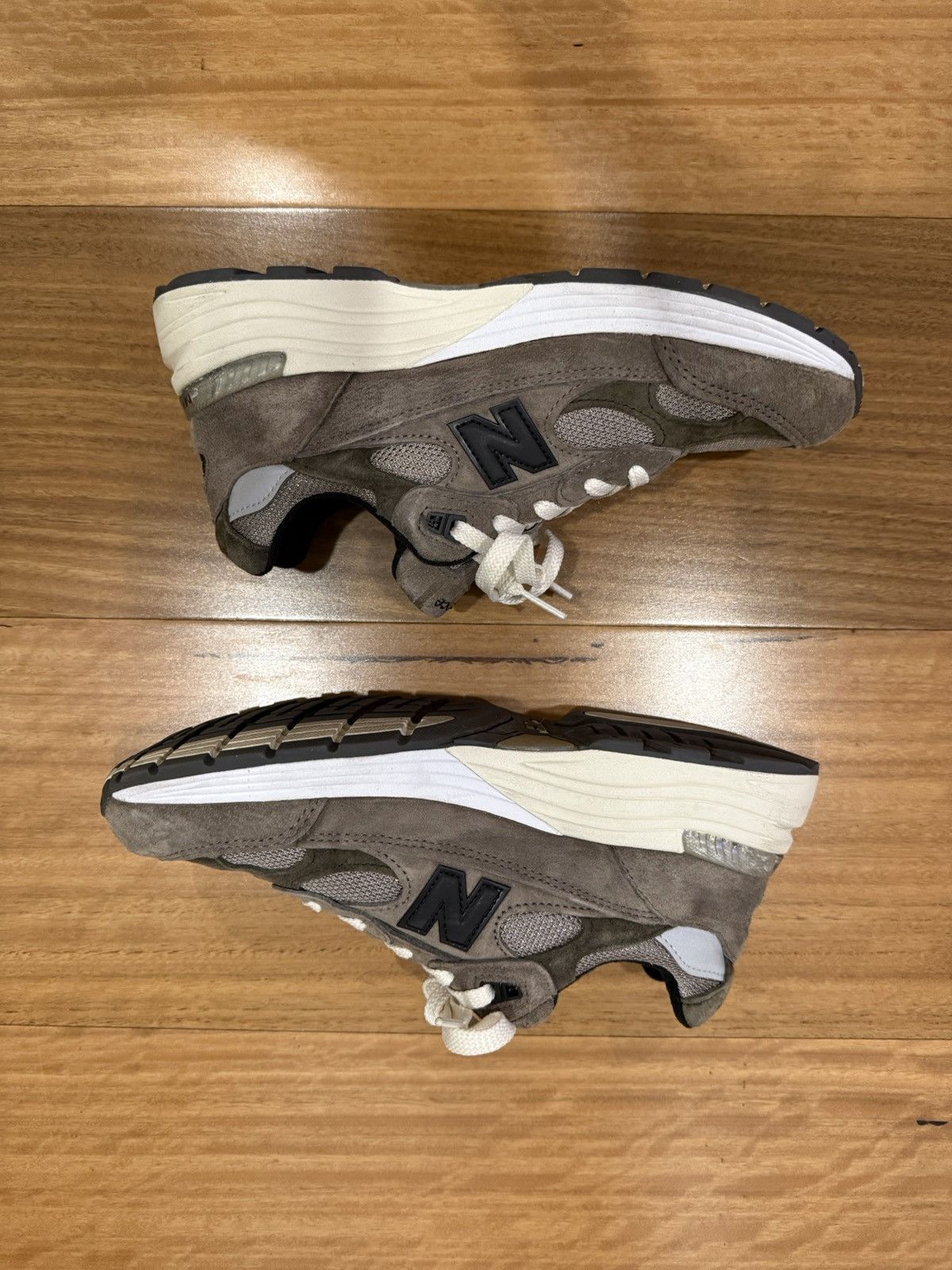 JJJJound × New Balance JJJJound New Balance 992 Size US 6.5 / EU 39-40 - 3 Thumbnail