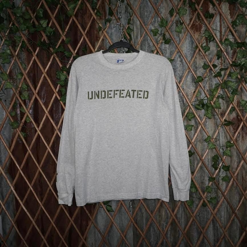 Undefeated S - Vintage / Y2K Undefeated Chest Spellout Longsleeve shirt Size US S / EU 44-46 / 1 - 1 Thumbnail