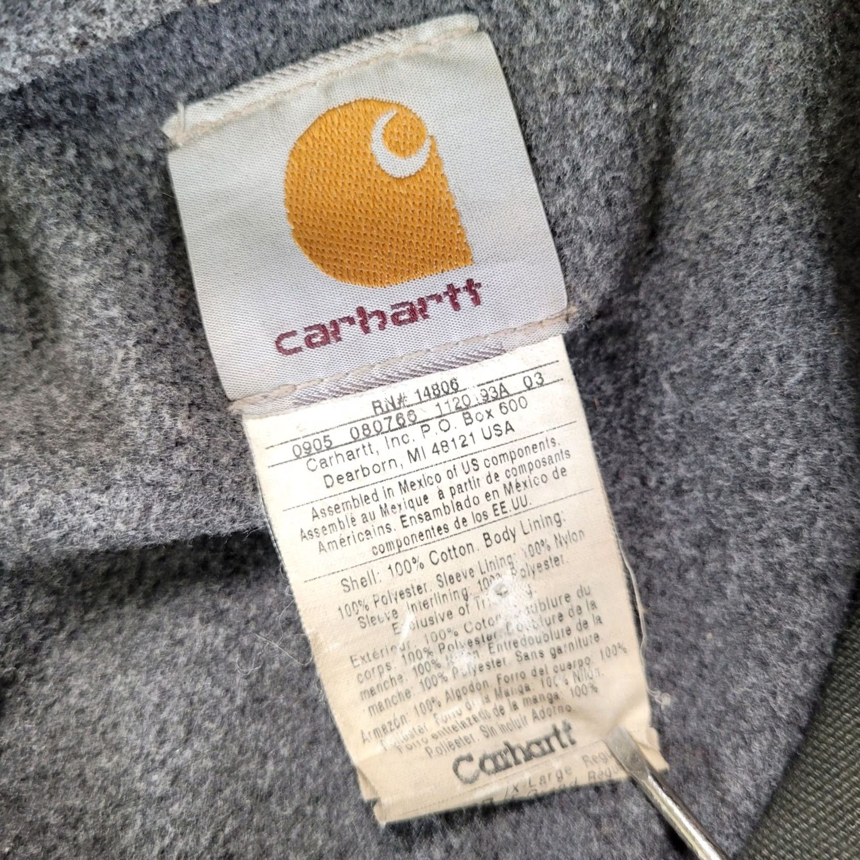 Carhartt Carhartt Jacket Moss Green Duck Canvas J130 Fleece Lined Bomber Zip Pocket Workwear Mens XL Size US XL / EU 56 / 4 - 3 Thumbnail