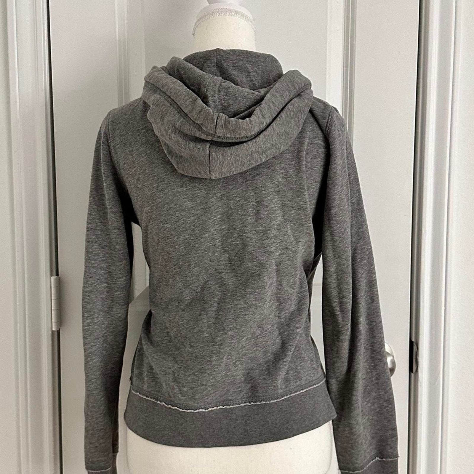 Aeropostale Aeropostale Embroidered Vintage Size S Zip Up Light Weight Size S / US 4 / IT 40 - 2 Thumbnail