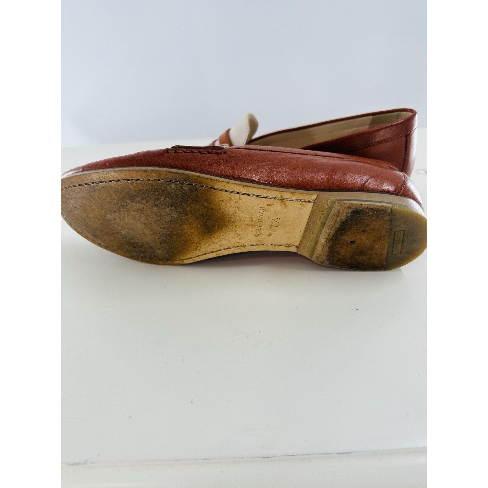 Cole Haan Cole Haan Womens Emmons Loafers II W06977 Tan Ivory Sz 7.5B Size US 7.5 / IT 37.5 - 5 Thumbnail