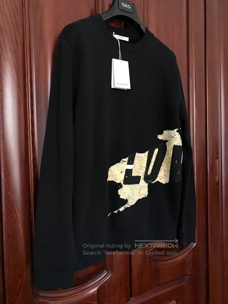 Givenchy Givenchy Unused Men's Hoodie - Size M - Black with Gold Pa Size US M / EU 48-50 / 2 - 2 Thumbnail