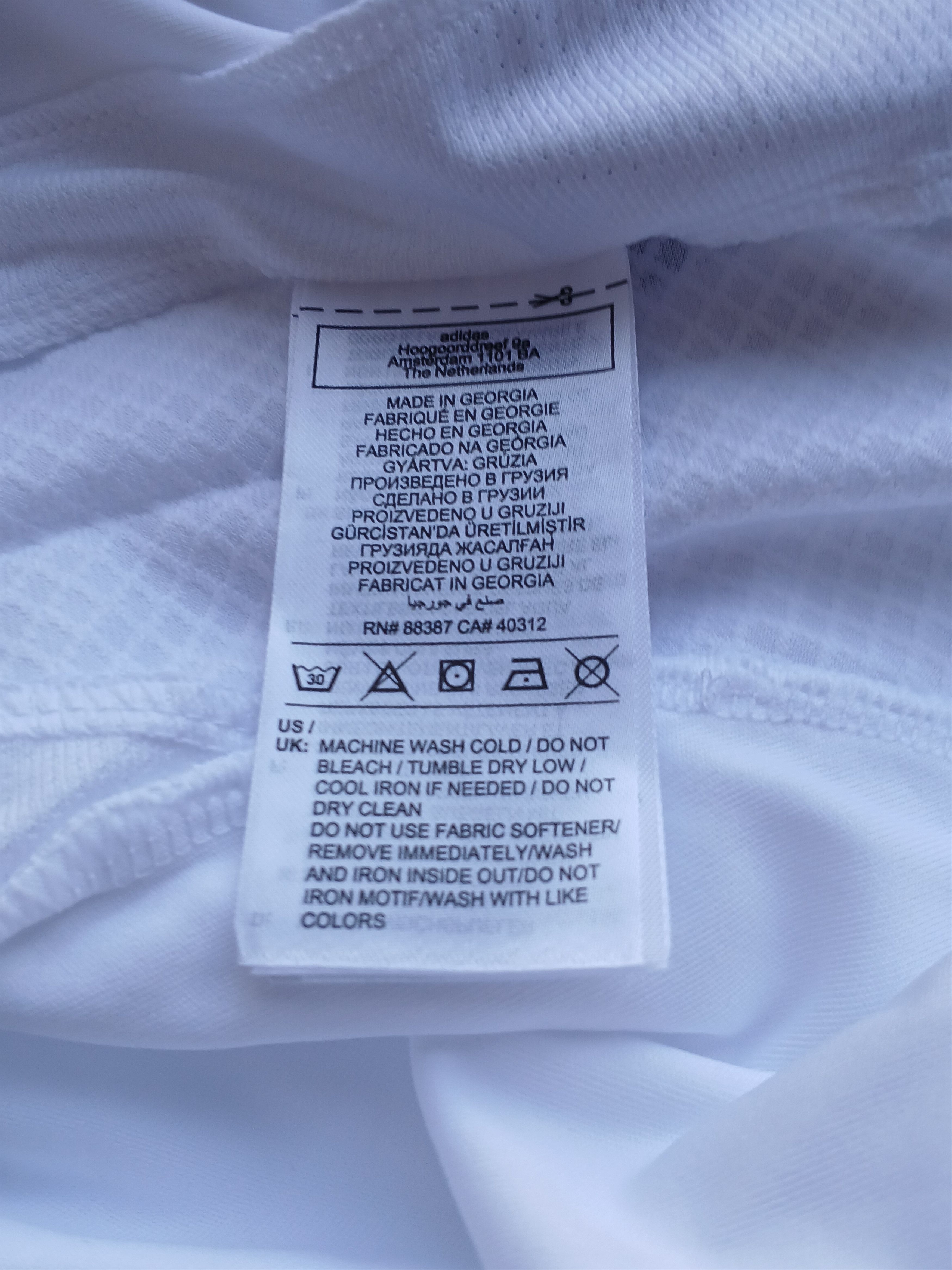 Adidas New KIDS Real Madrid 24/25 Home Football Jersey T-Shirt Size US S / EU 44-46 / 1 - 8 Thumbnail