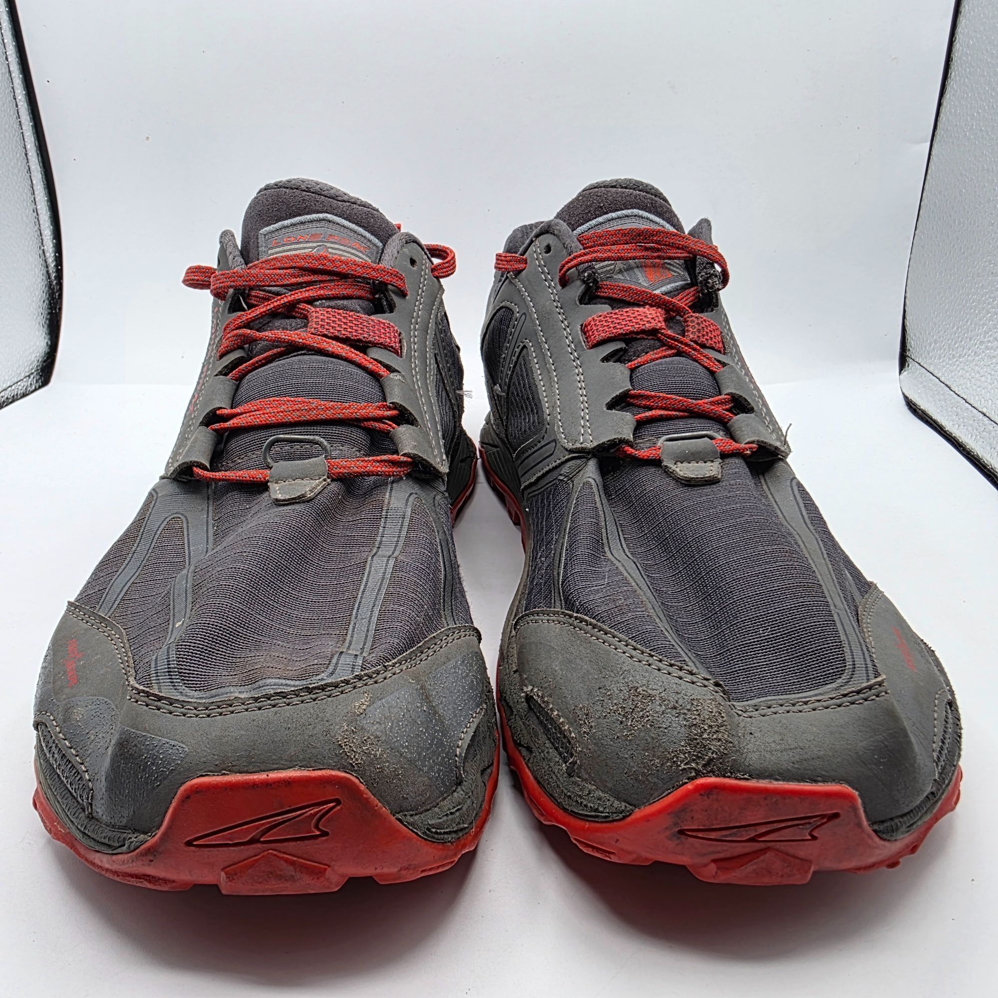 Altra Altra Lone Peak 4 Mens Size 13 Black Red Trail Running Shoes Size US 13 / EU 46 - 2 Thumbnail