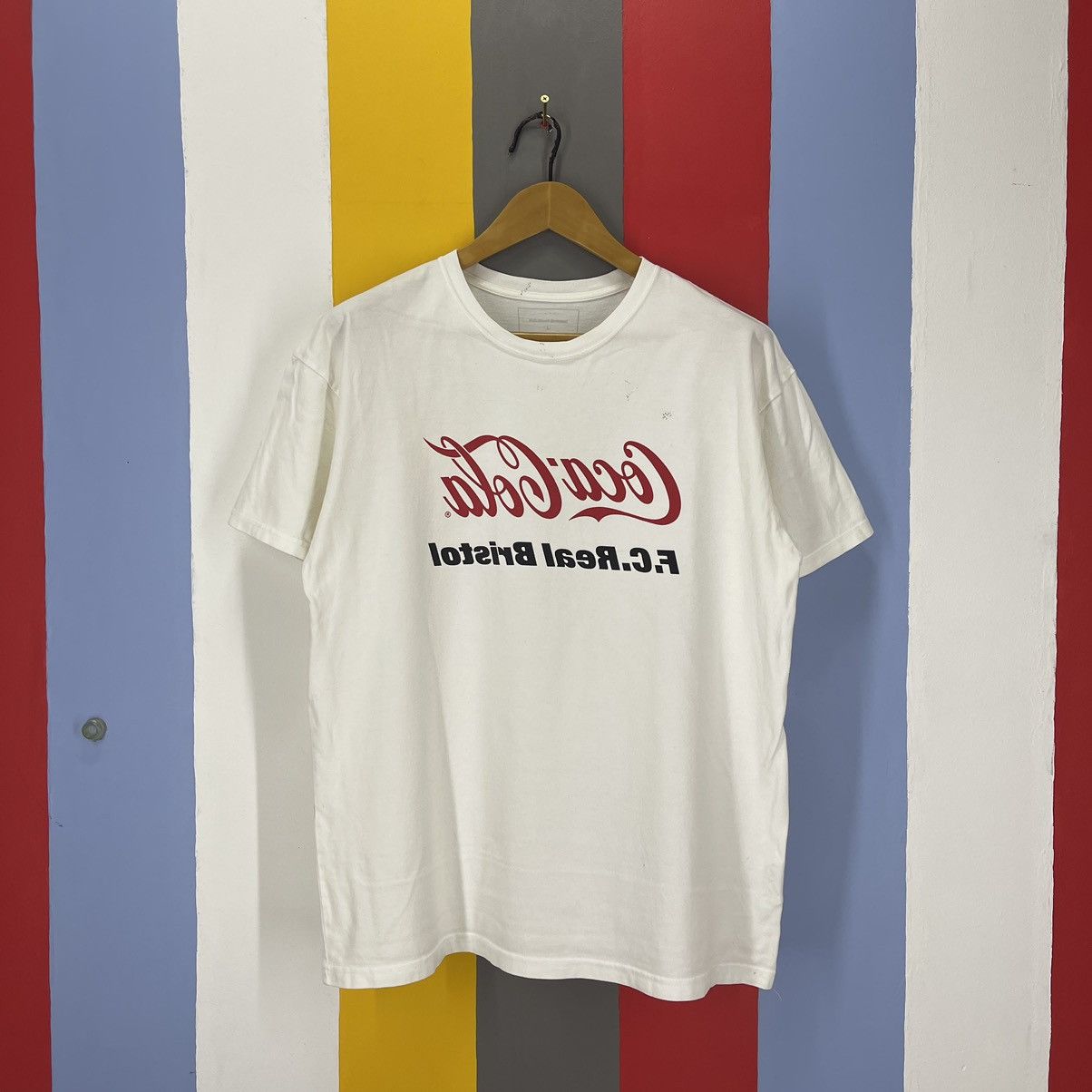 Sophnet. FC REAL BRISTOL x COCA COLA Crew Neck T Shirt #1751/07 Size US L / EU 52-54 / 3 - 1 Thumbnail