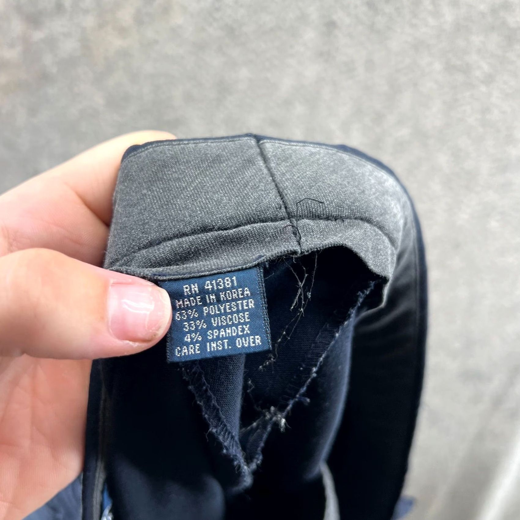 Polo Ralph Lauren VINTAGE Polo Ralph Lauren Pants Mens 43 Blue Navy Pleated Trousers Slacks 90s Dress Pants Regular Wo ol 90s Shirt? Size US 43 - 5 Thumbnail