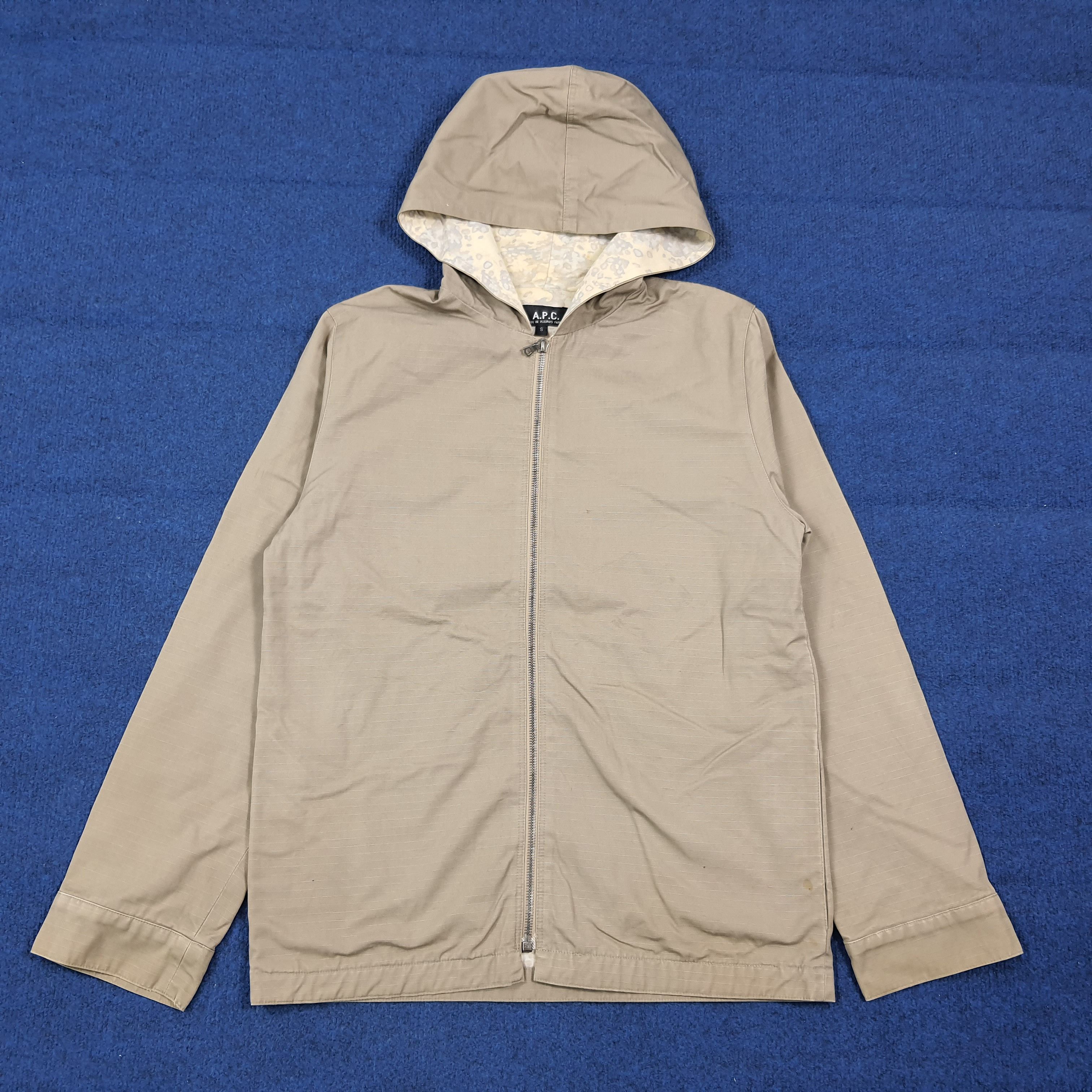 A.P.C. Vintage Rare A.P.C. Paris Hooded Jacket Custom Logo C279N23 Size US S / EU 44-46 / 1 - 1 Thumbnail