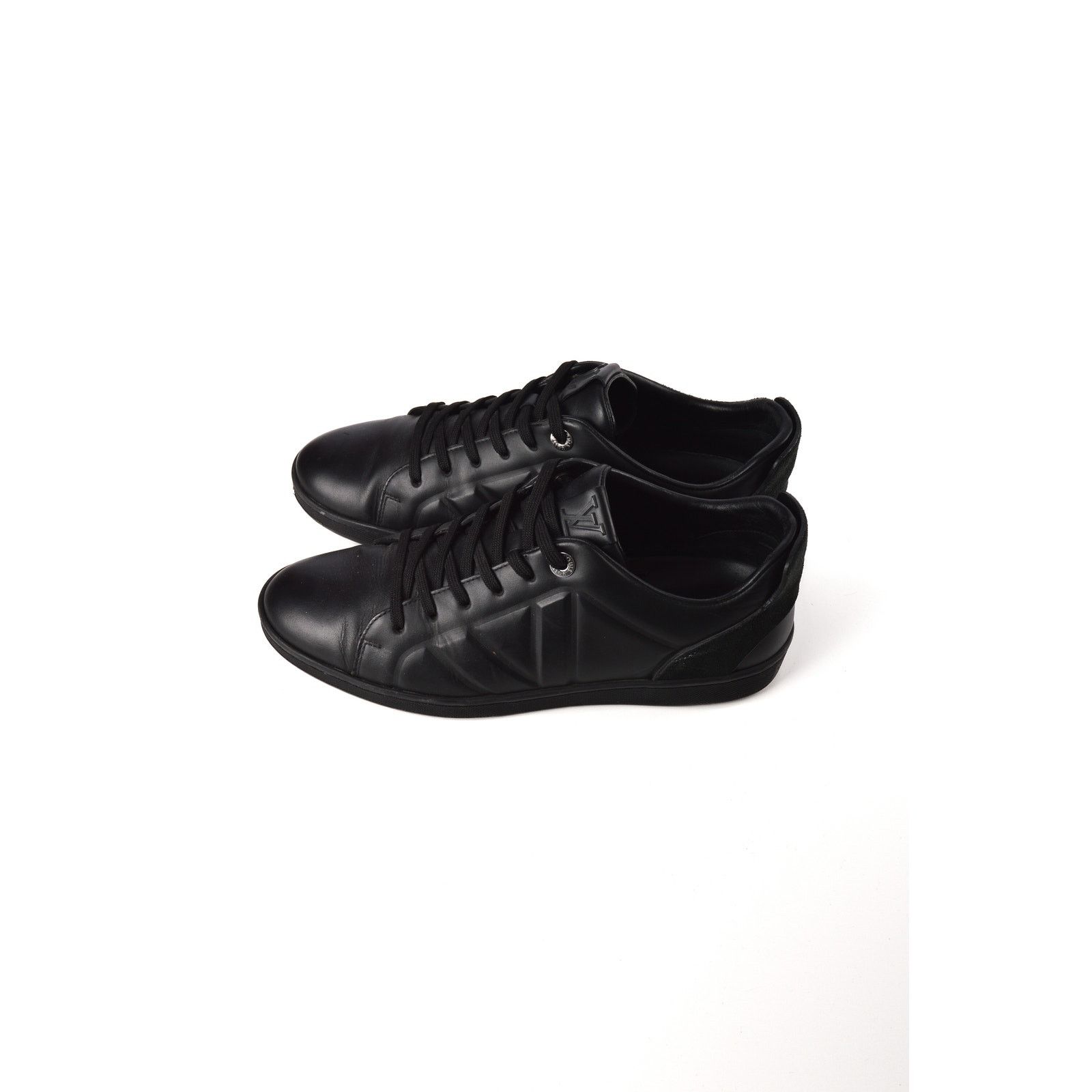 Louis Vuitton Louis Vuitton black leather sneakers Size US 5.5 / IT 35.5 - 3 Thumbnail