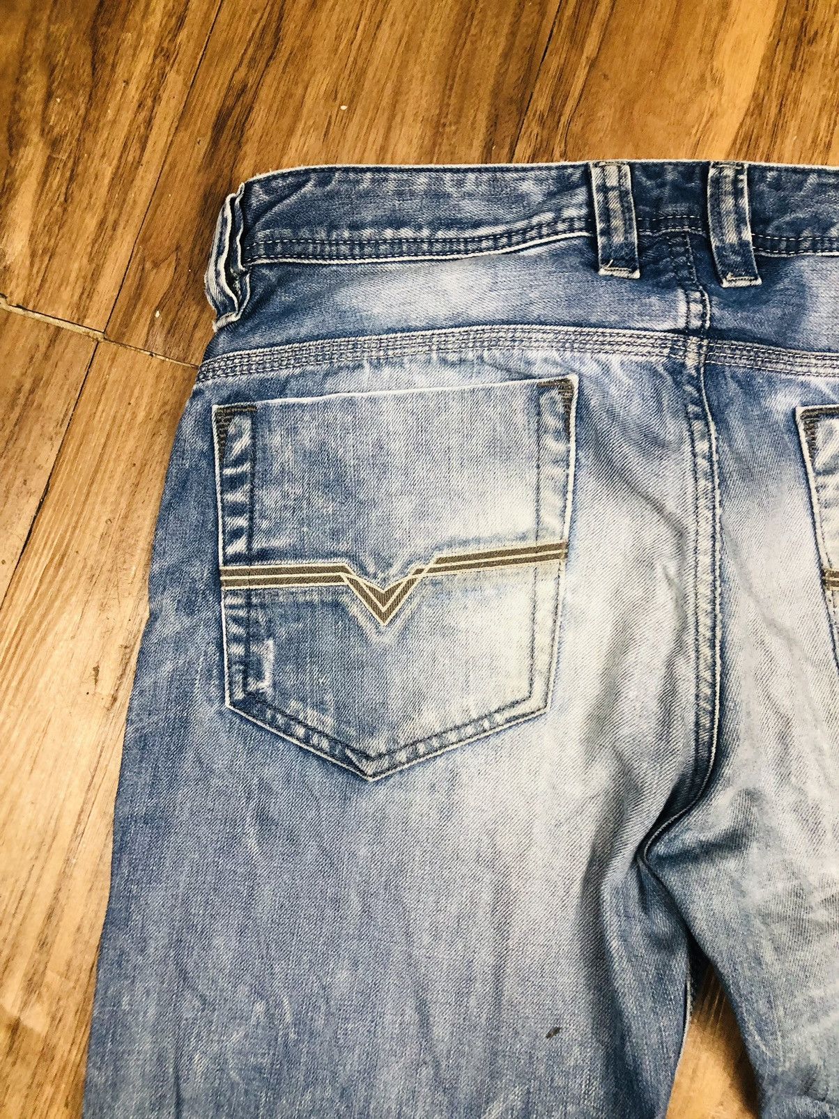 Diesel Diesel Industry Distress Jeans (33) Size US 28 / EU 44 - 21 Thumbnail