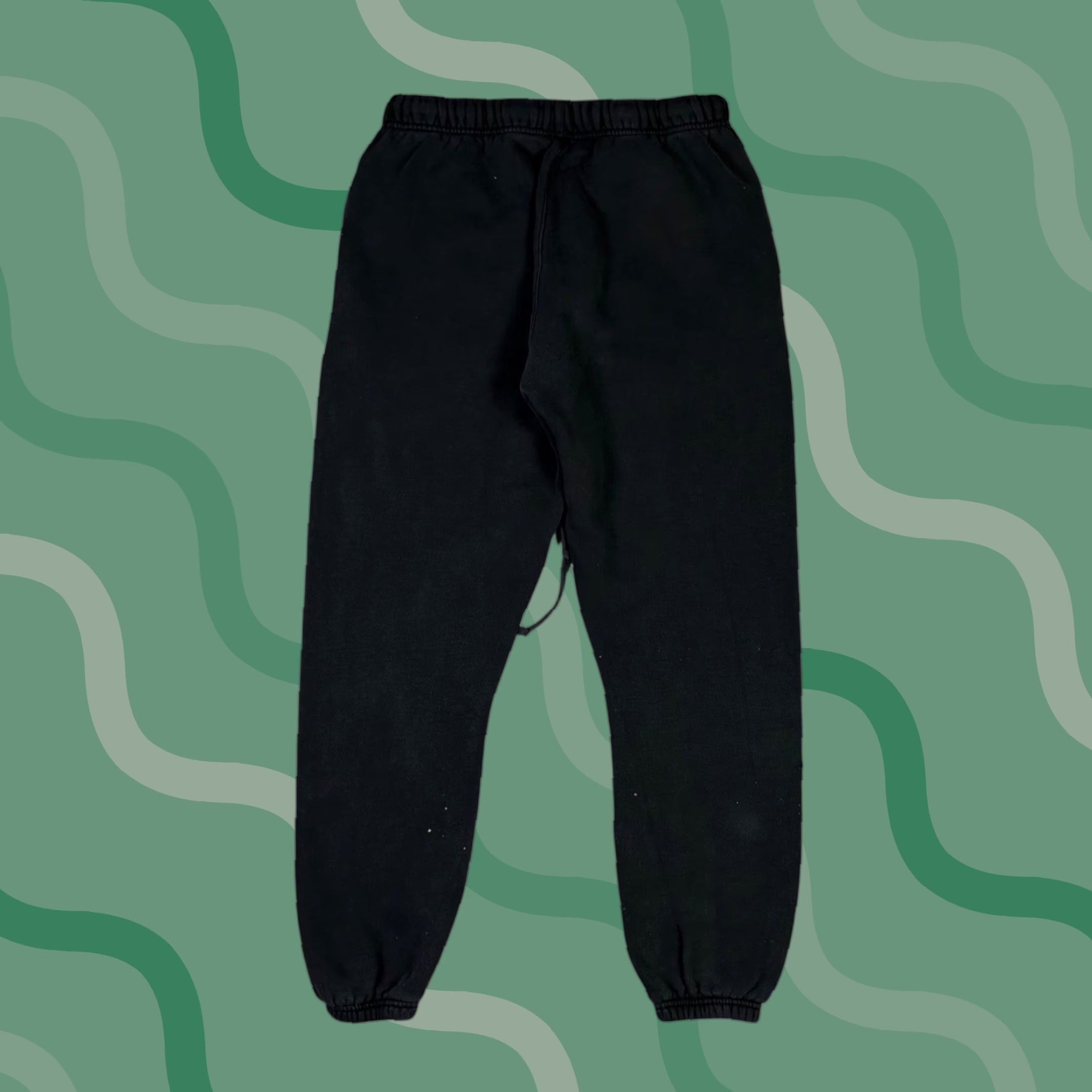 Vintage Fear of God Essentials Sweatpants Mens M Black 90s Distressed Pockets Drawstring Heavyweight Tapered Relaxed Casual Activewear Joggers Size US 31 - 1 Thumbnail
