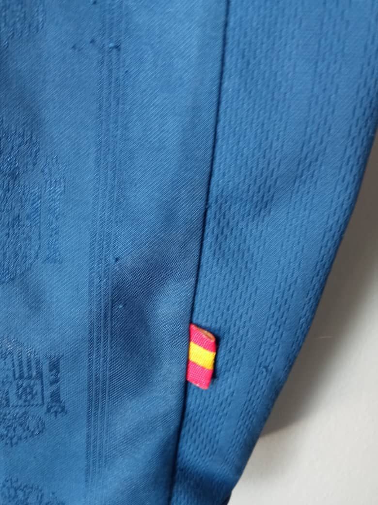 Adidas Vintage 1999 Adidas Spain jersey Y2K blokecore football Size US M / EU 48-50 / 2 - 8 Thumbnail