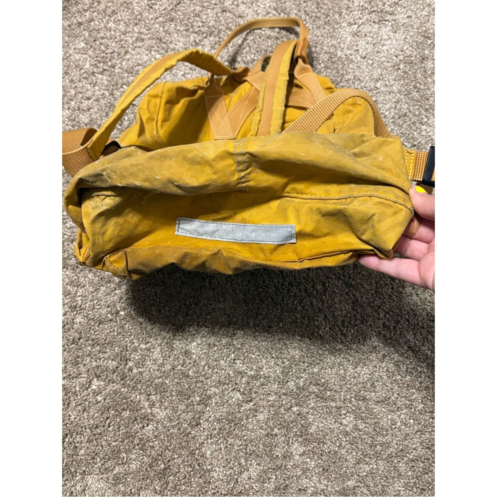Fjallraven (Fjallraven Kanken) Yellow Backpack: 16” x 13” Size ONE SIZE - 8 Thumbnail