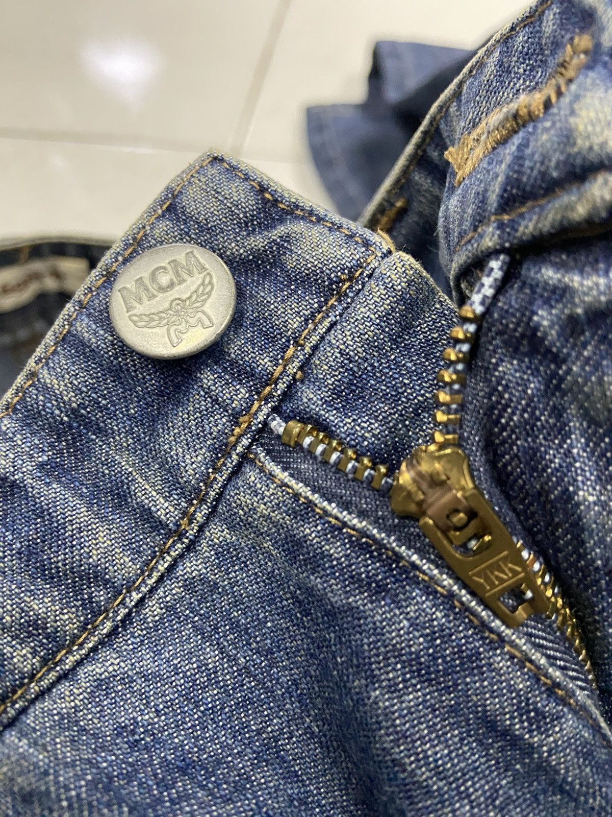 MCM MCM LEGERE STRAIGHT CUT DENIM JEANS Size US 27 - 11 Thumbnail