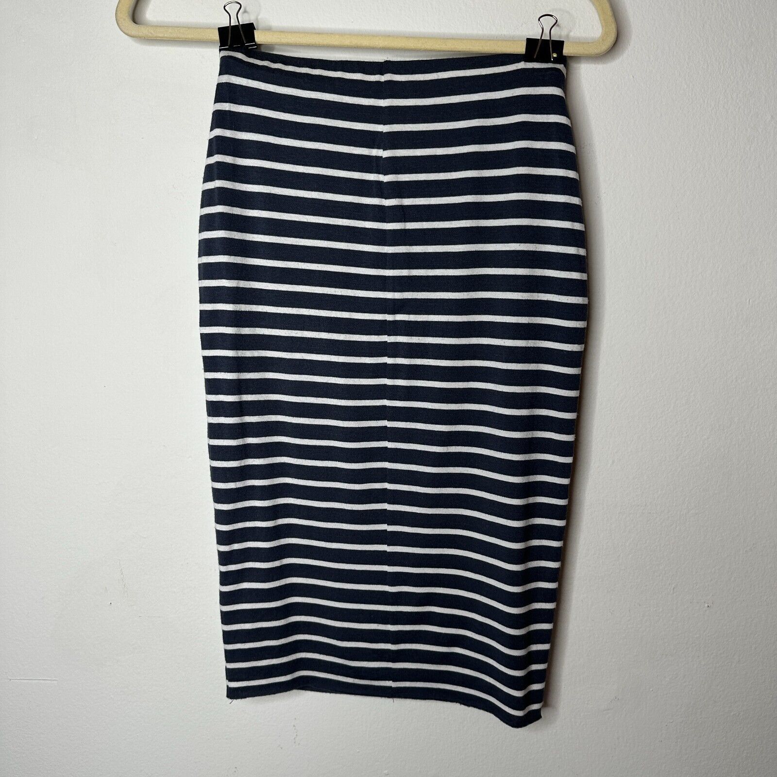 Bailey 44 Bailey 44 Gray Stripe Bianca Knit Jersey Below Knee Skirt XS Size 26" / US 2 / IT 38 - 2 Thumbnail