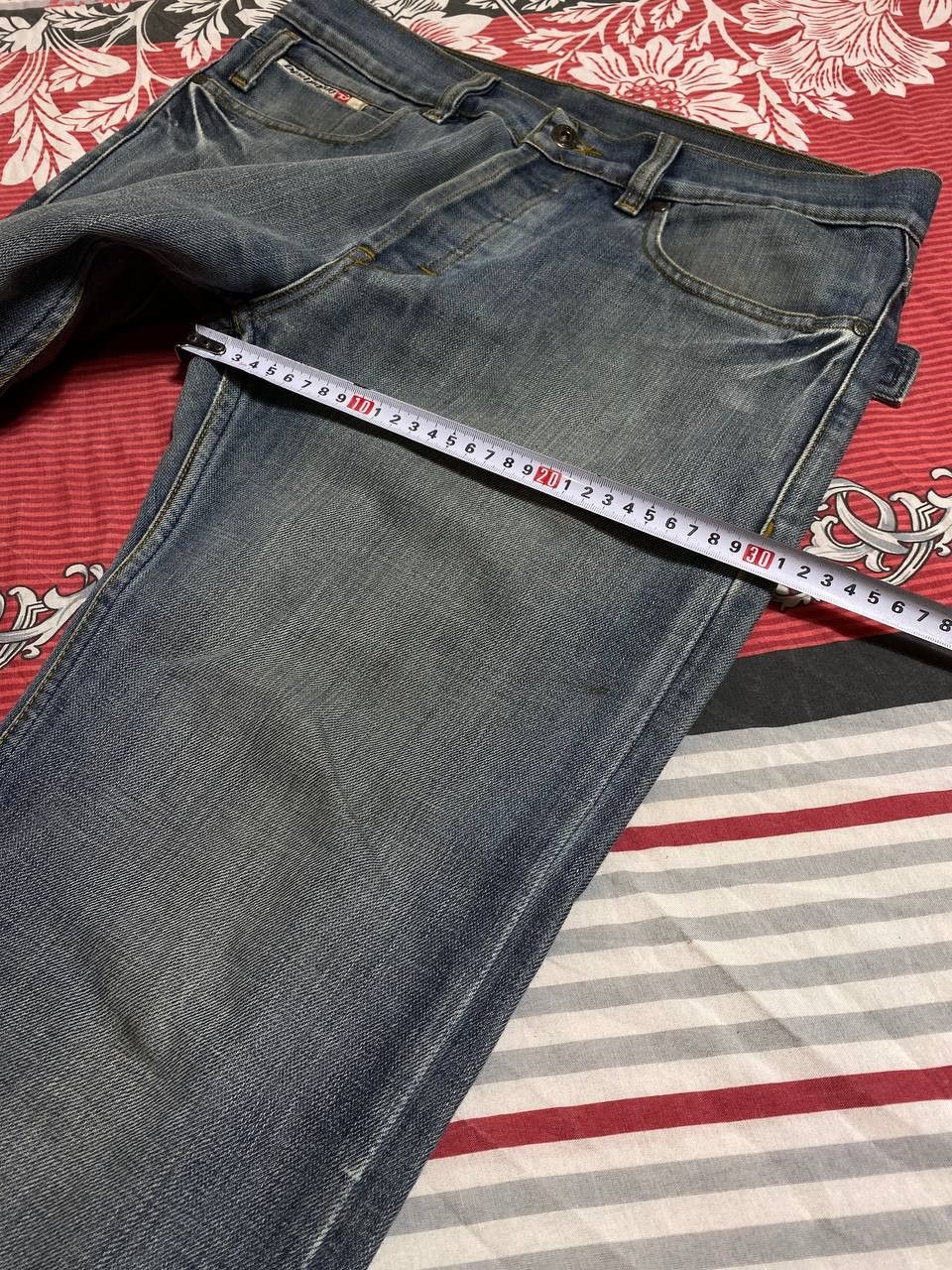 Diesel × Vintage Crazy Vintage Diesel Industries Baggy Denim Jeans Y2K Size US 34 / EU 50 - 2 Thumbnail