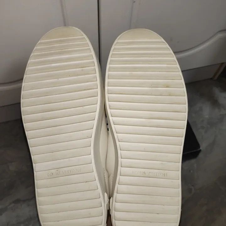 Louis Vuitton Time Out Rainbow Low-top Sneakers -2508
