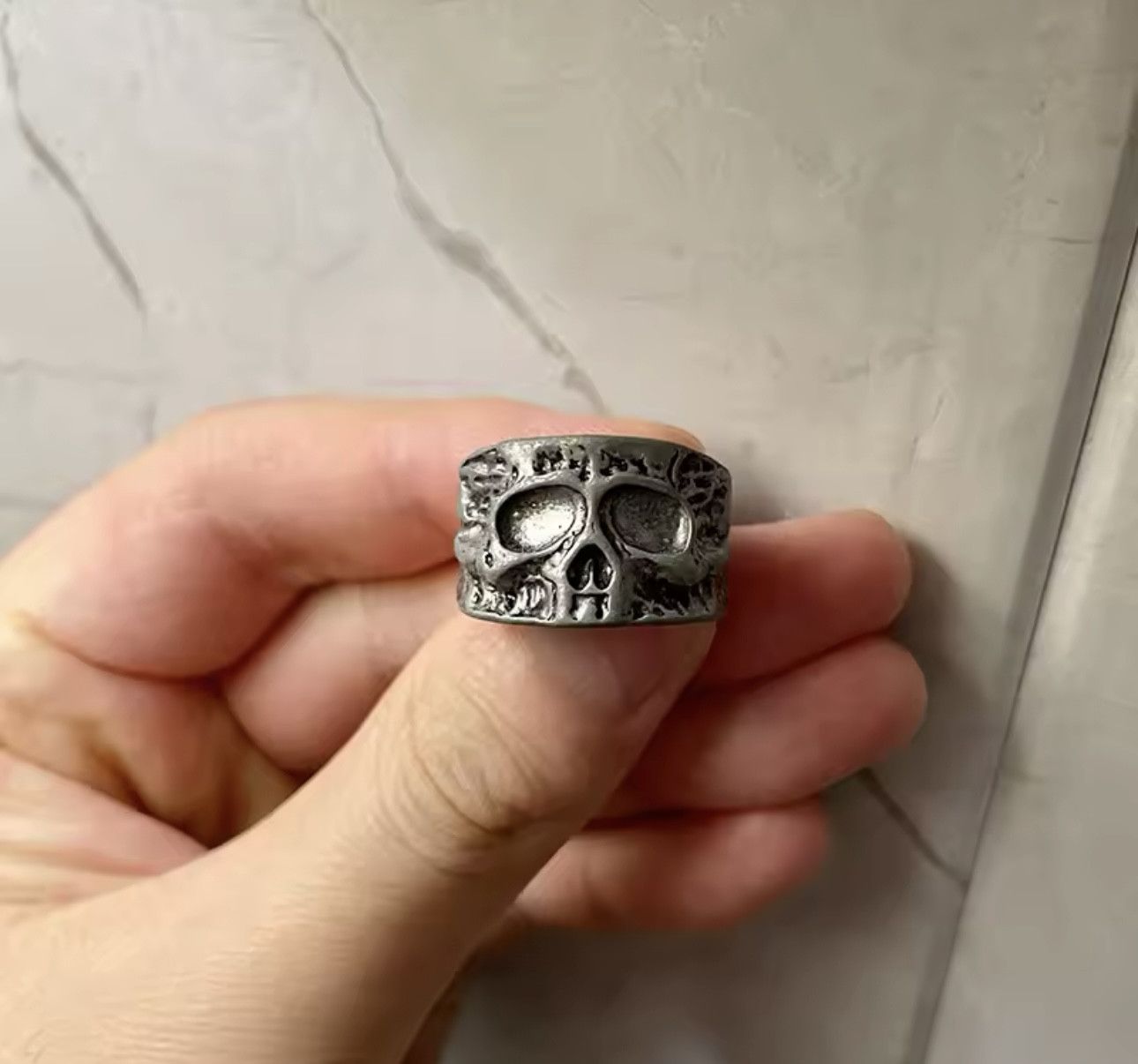Vintage Retro Half Face Skull Ring Size ONE SIZE - 5 Thumbnail