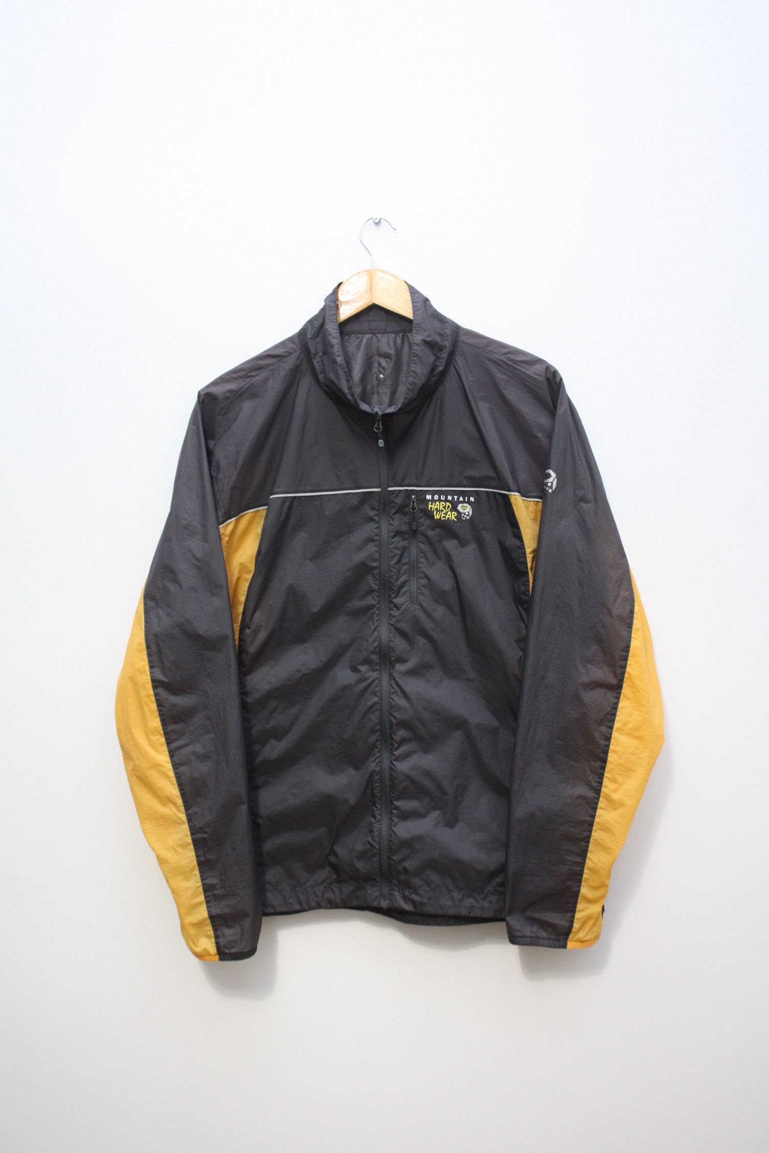 Mountain Hardwear Mountain Hardwear Lightweight Windbreaker Jacket Men's Size US L / EU 52-54 / 3 - 2 Thumbnail