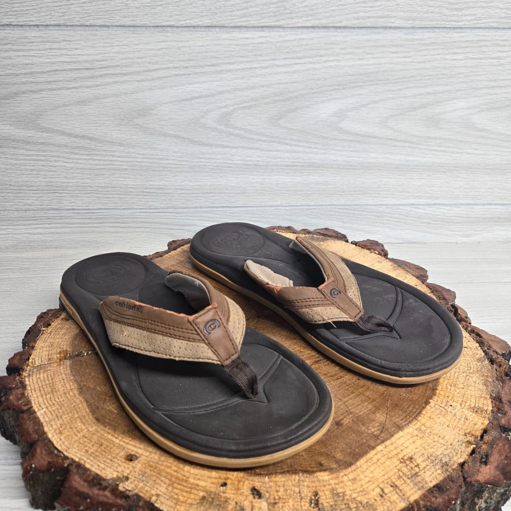 Vintage Cobian PROV 3 Flip Flop Sandal Brown Adult Women's Size: US 5-6 Cobian EVERY STEP MATTERS PROV 3 Sandal Women Flats Beach Bohemian Outdoor Shoes Size US 5 / IT 35 - 2 Thumbnail