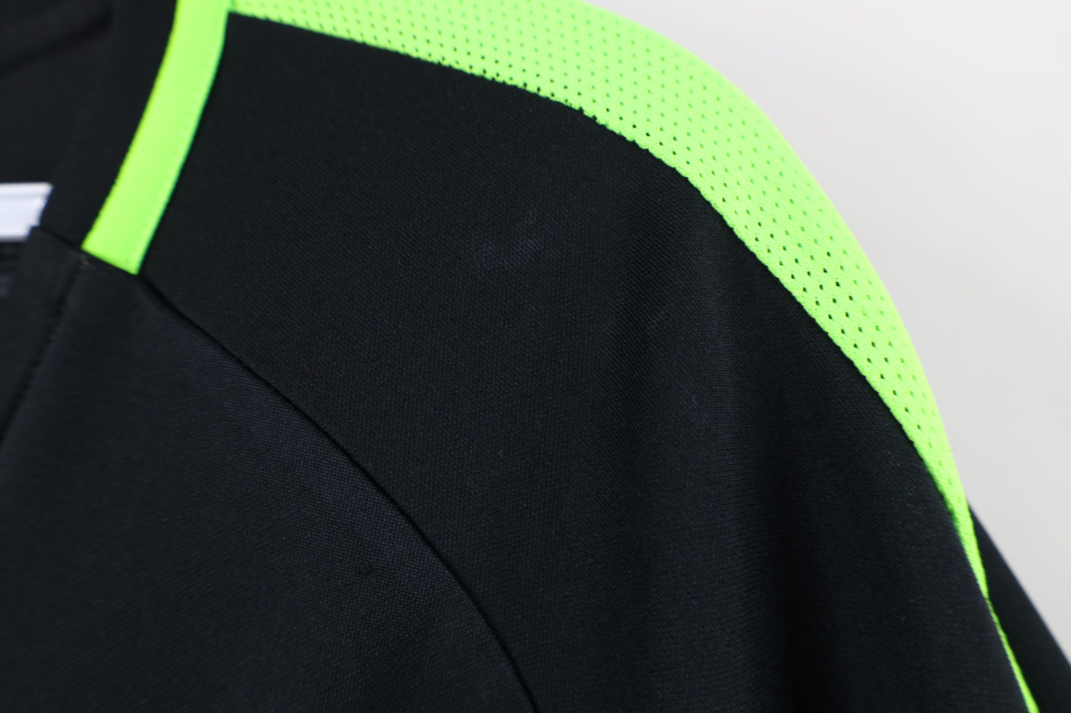 Nike Nike Spell Out Detroit Motor City Soccer Football Jersey Size US XL / EU 56 / 4 - 5 Thumbnail