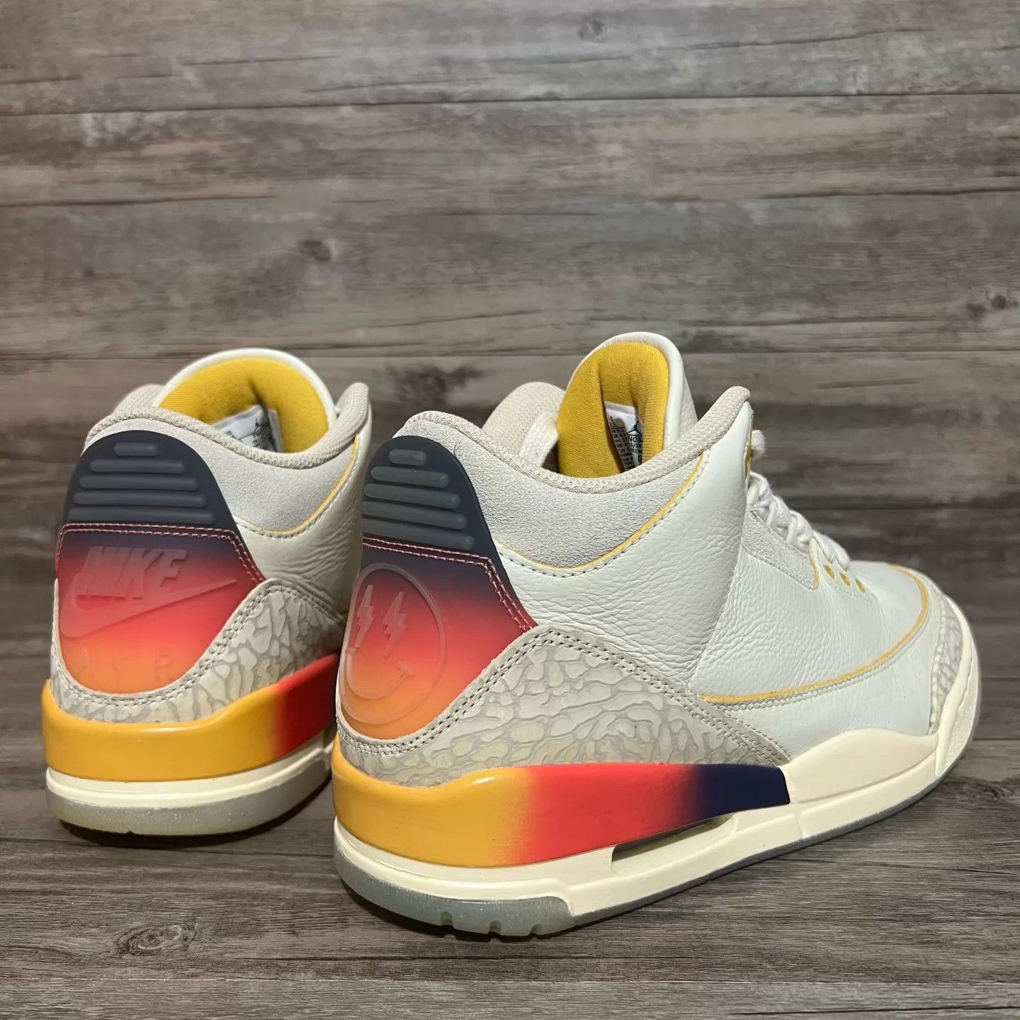 Nike J Balvin x Air Jordan 3 Sunset AJ3 Smile 43 97 New Size US 9.5 / EU 42-43 - 3 Thumbnail
