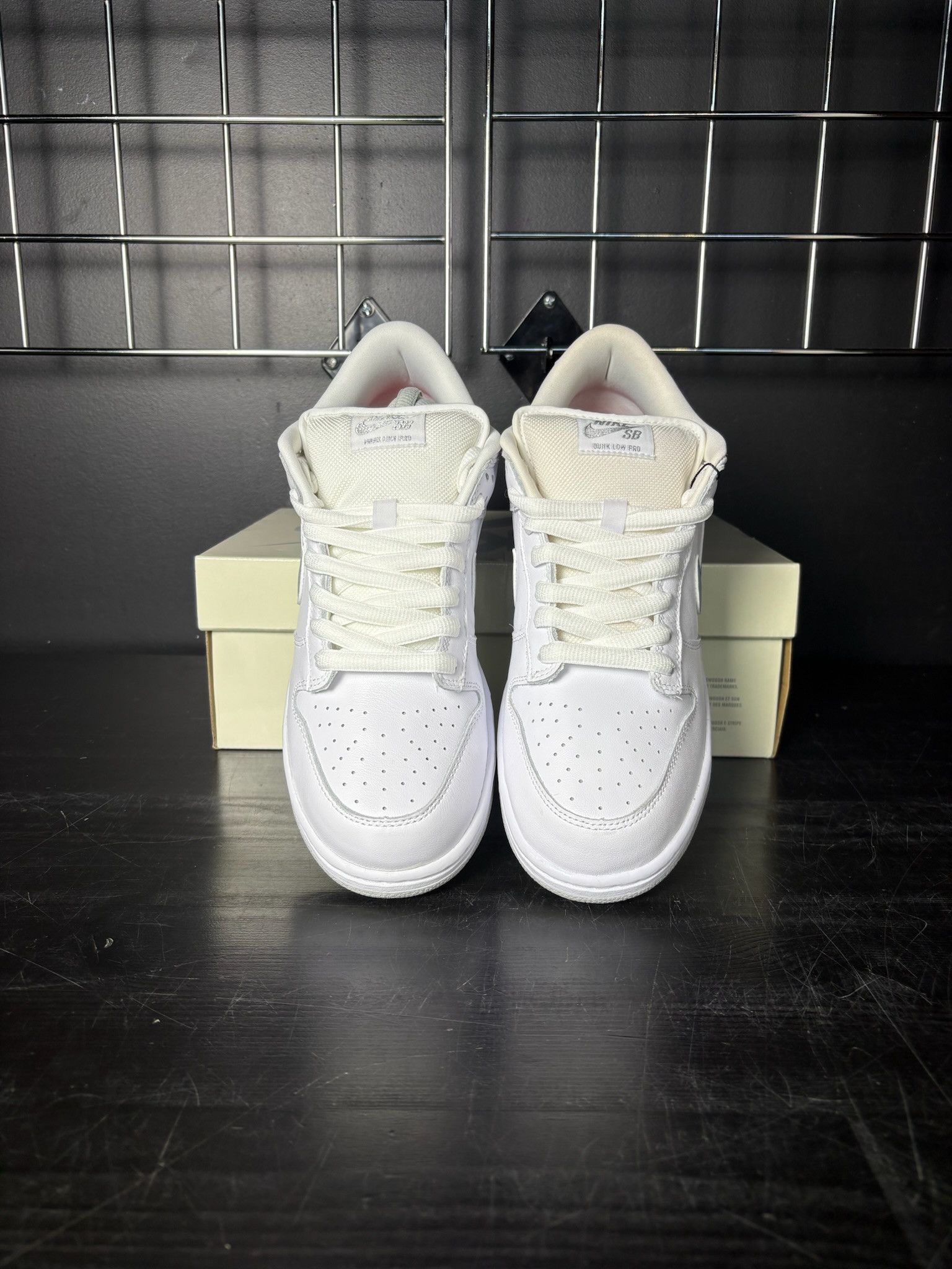 Nike Nike SB Dunk Low x Supreme 94 "White Metallic Silver" Size US 9.5 / EU 42-43 - 3 Thumbnail