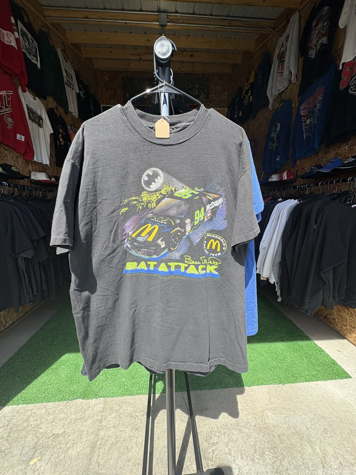 DC Comics × NASCAR × Vintage Vintage 1995 Bill Elliott NASCAR Batman McDonalds T-Shirt Size US XL / EU 56 / 4 - 1 Thumbnail