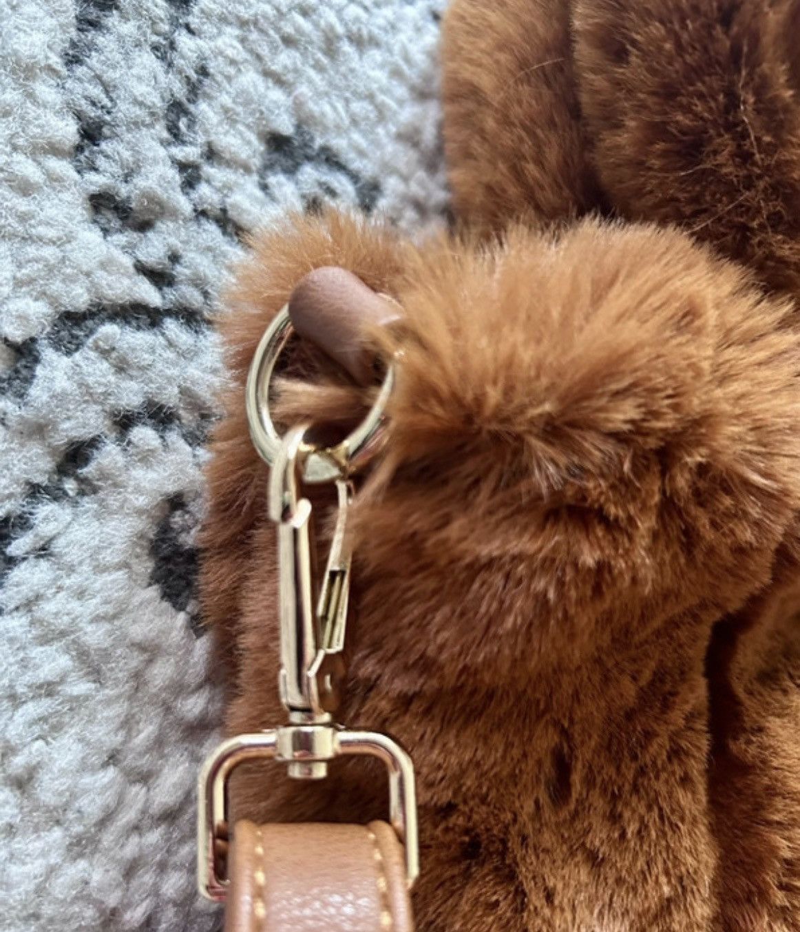 Free People Free People Faux Fur Bag Size ONE SIZE - 2 Thumbnail