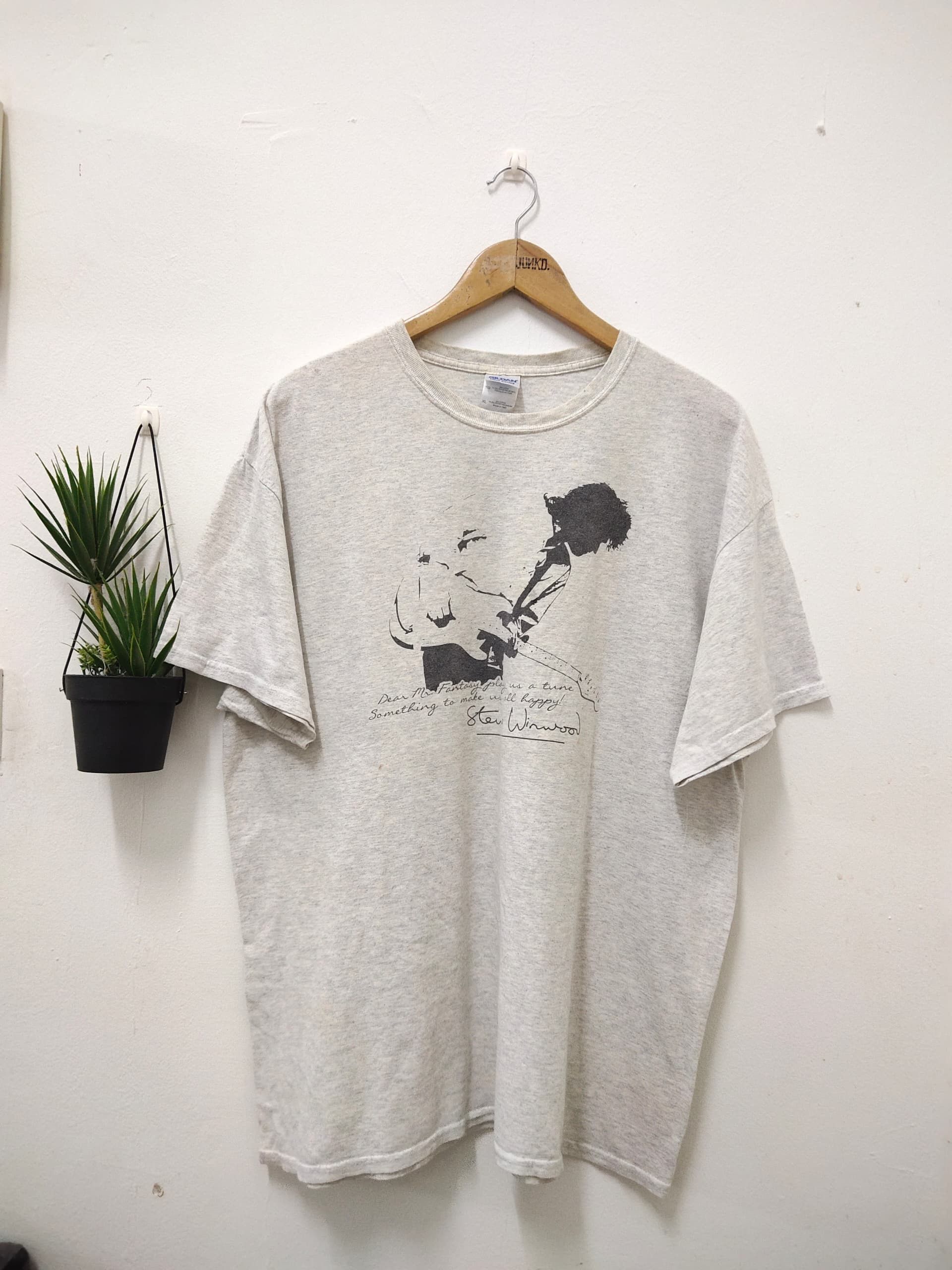 Band Tees Vintage Steve Winwood Rock band promo t shirt rare Size US XL / EU 56 / 4 - 1 Thumbnail