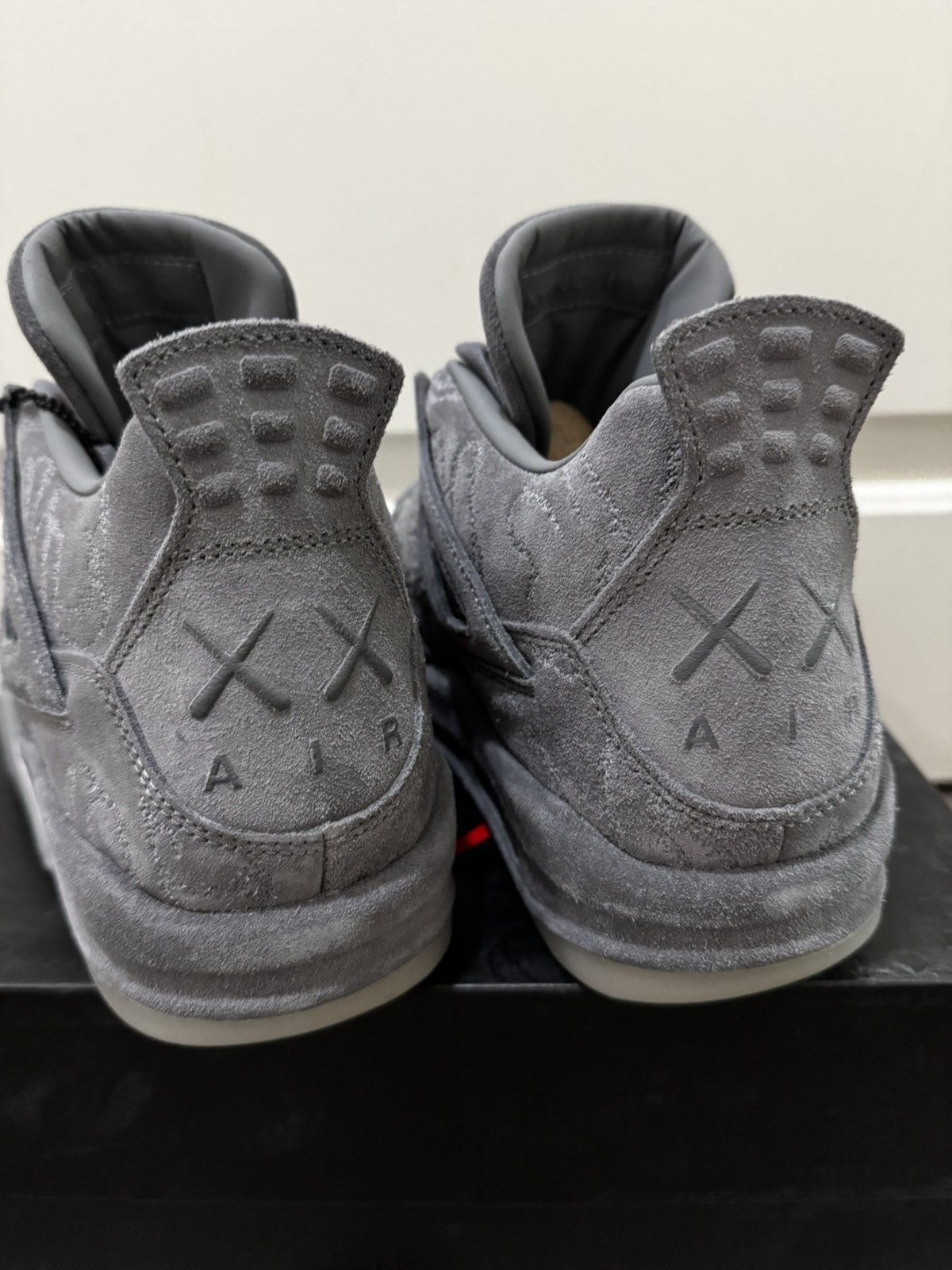 Jordan Brand × Kaws AIR JORDAN 4 x KAWS 9.5 Size US 9.5 / EU 42-43 - 6 Thumbnail