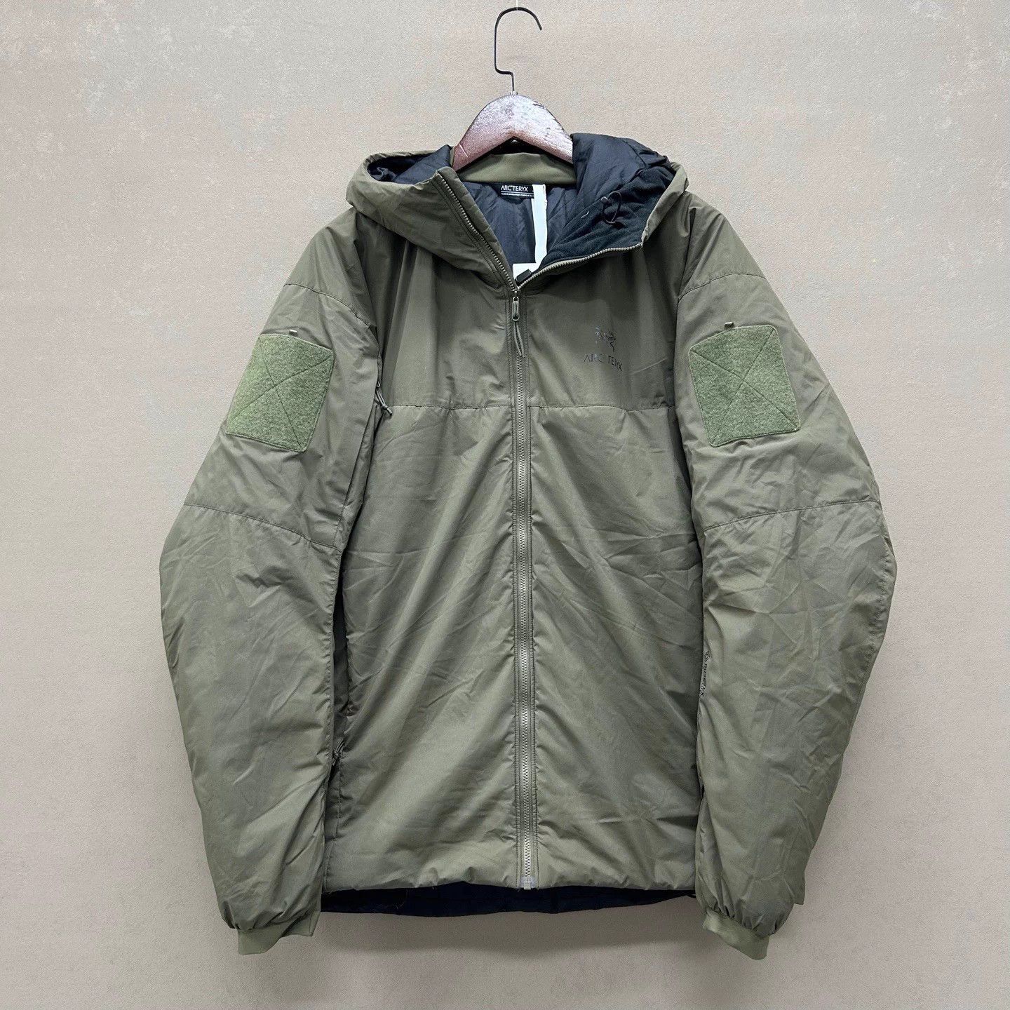 Arc'teryx Arcteryx Leaf Cold Wx LT Gen2 Windproof Thk Hooded Mint L Size US L / EU 52-54 / 3 - 1 Thumbnail