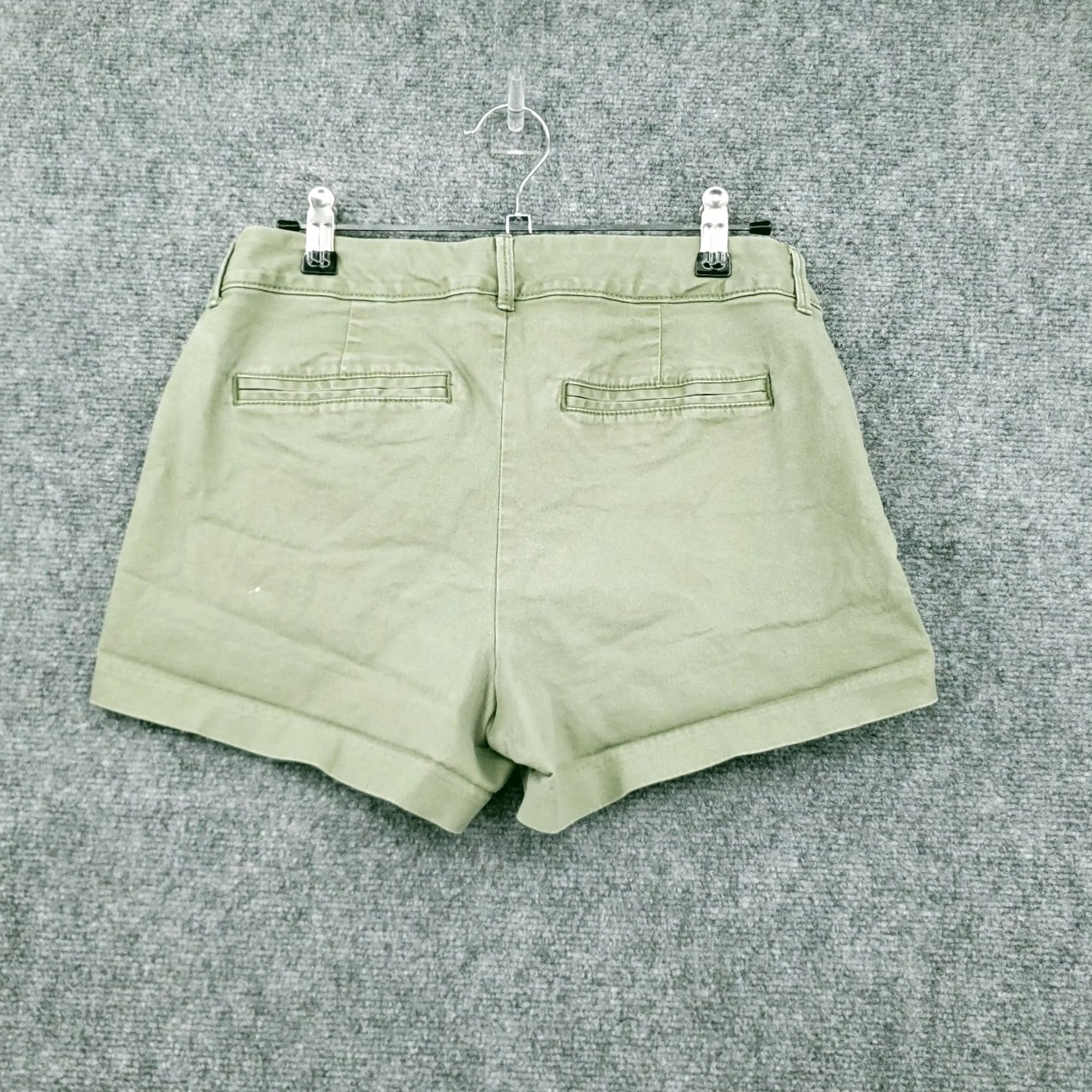 Old Navy Old Navy Shorts Womens 2 Green Pixie Chino Mid Rise Flat Front Cotton Blend Shorts Womens 2 Green Chino 29in Twill Pockets Casual Travel Size 29" - 2 Thumbnail