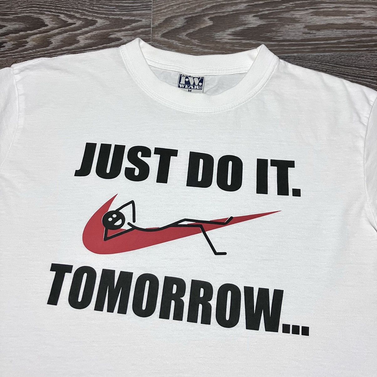 Nike 2000s Vintage “Just Do It. Tomorrow…” Graphic Humor T-shirt Size US M / EU 48-50 / 2 - 2 Thumbnail