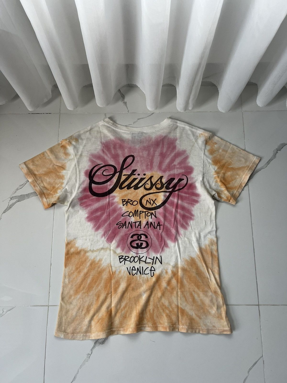 Stussy STUSSY INTERNATIONAL FLOWER LOGO 2 SIDES Y2K TEE Size US S / EU 44-46 / 1 - 2 Thumbnail