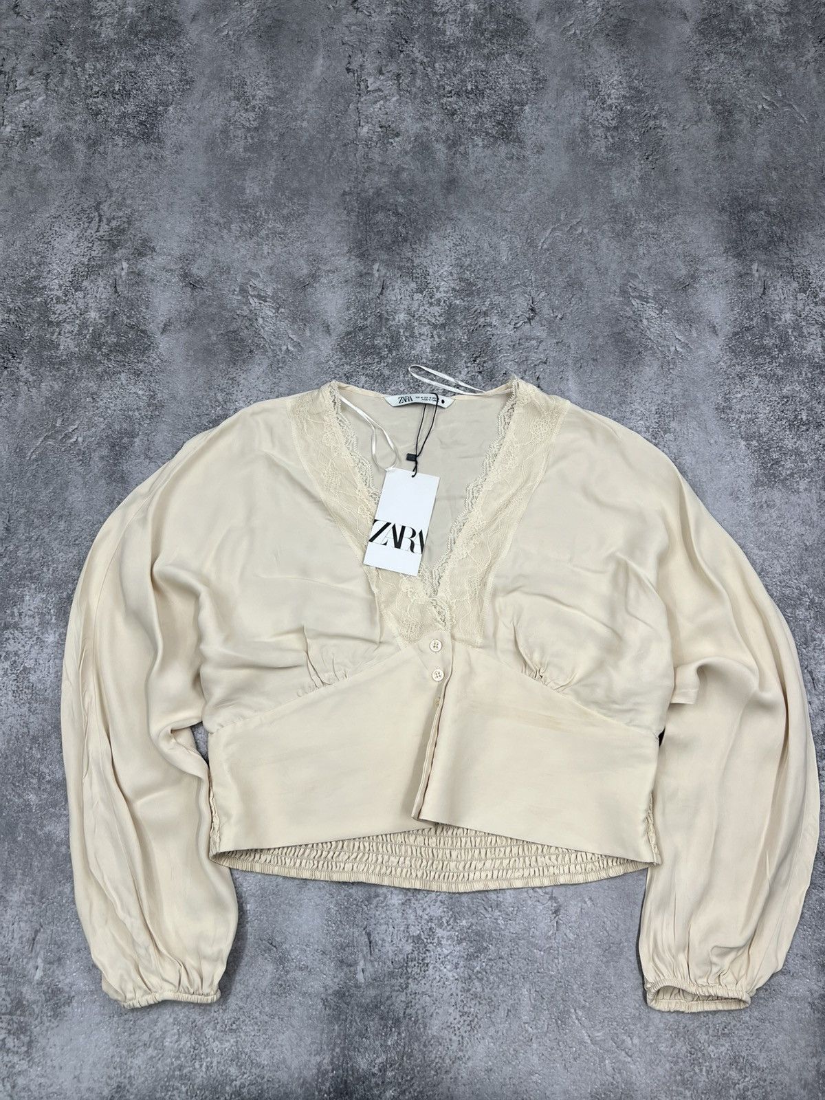 Zara Zara Blouse Womens Classic NWT Size M / US 6-8 / IT 42-44 - 1 Thumbnail