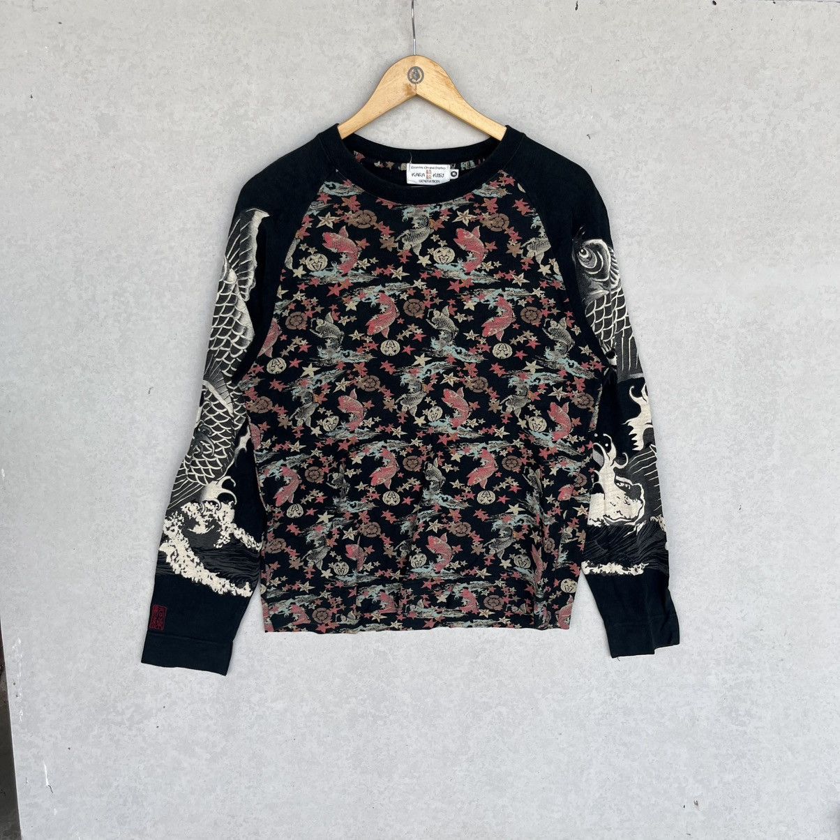 Other Vintage Black Multi Coloured Long Sleeve Top Size M Size M / US 6-8 / IT 42-44 - 1 Thumbnail