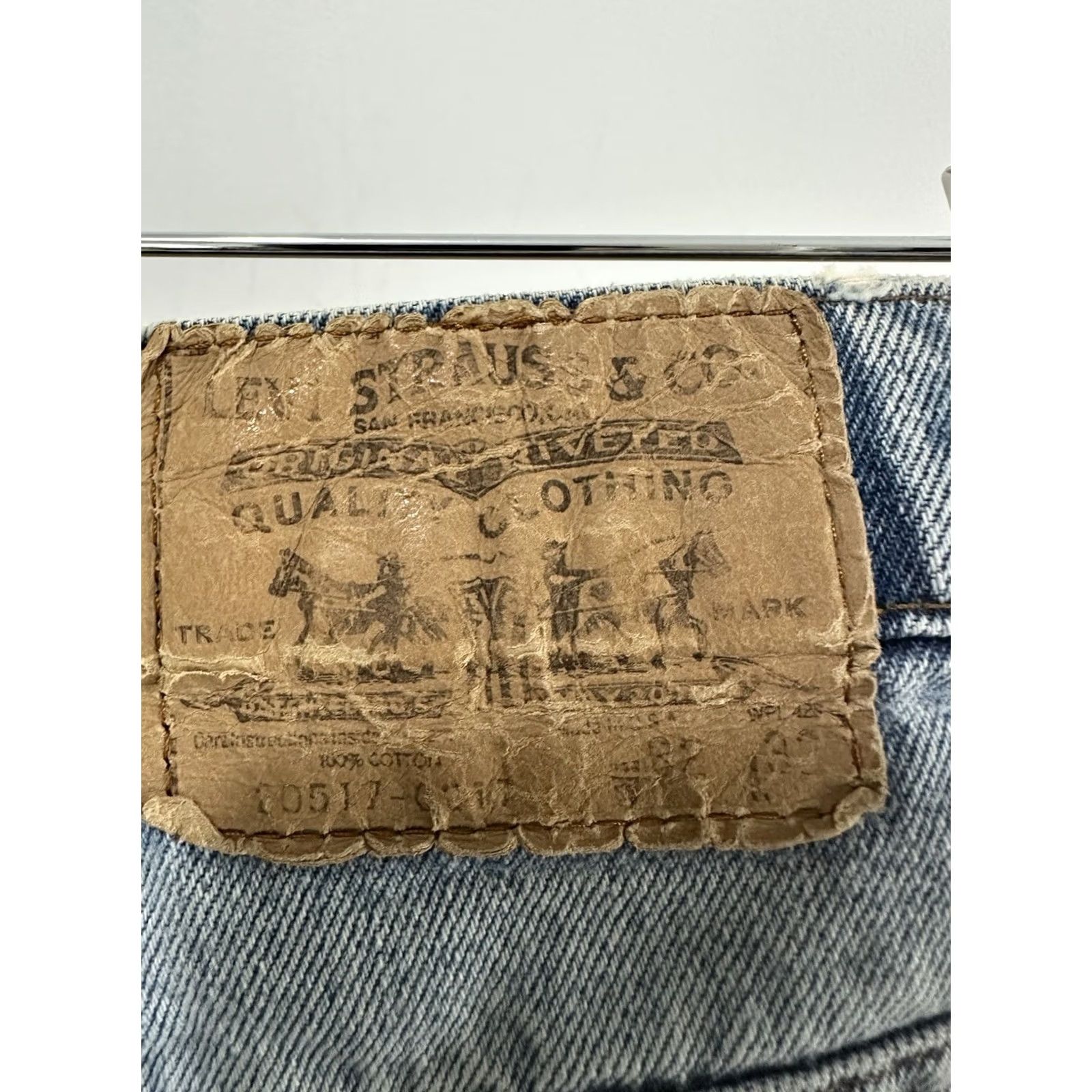 Levi's VTG Levi's Orange Tab Distressed Faded Worn Denim Jeans 32 x 32 Denim Bootcut Men Jeans Blue 70s Vintage Levi's Mens Size US 32 / EU 48 - 4 Thumbnail