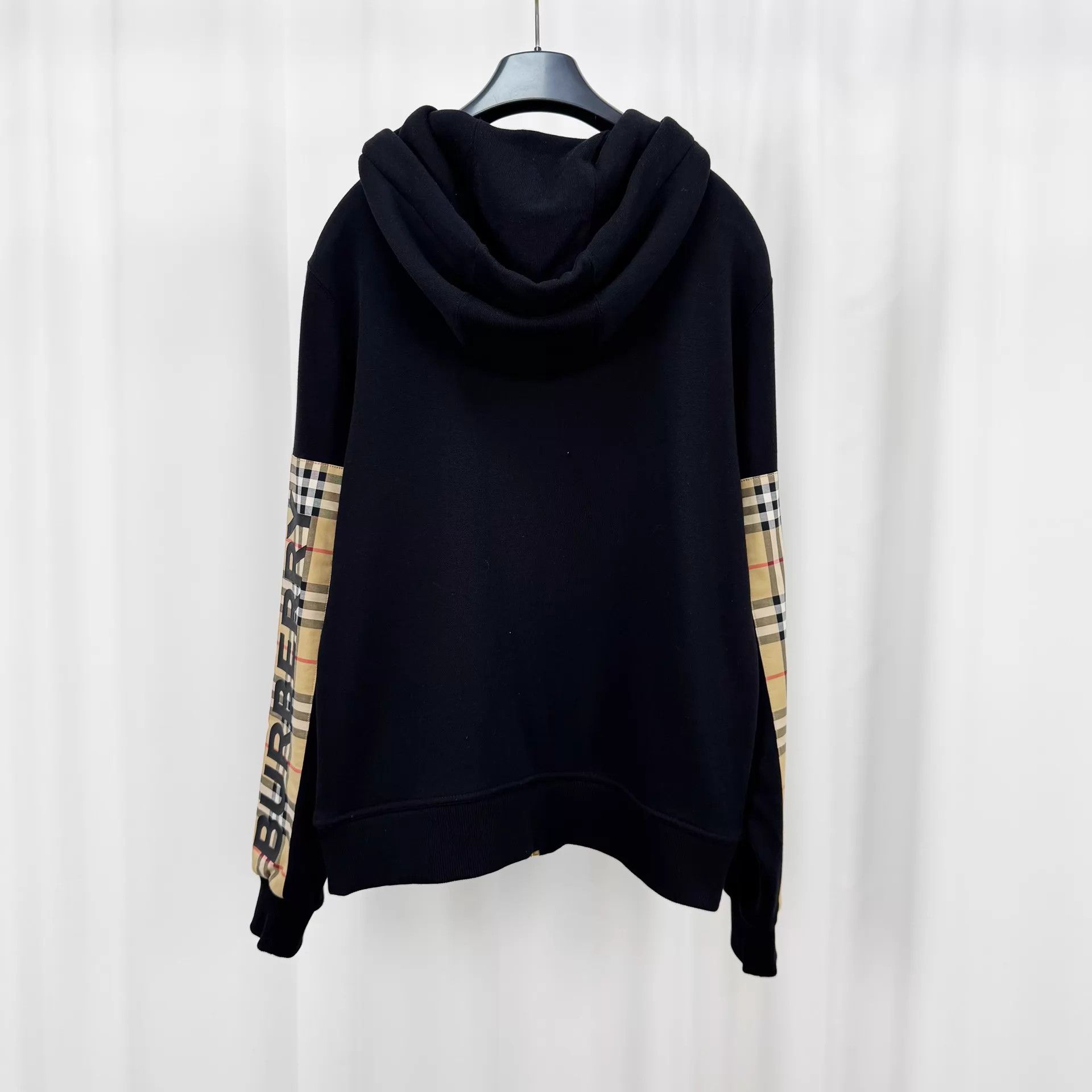 Burberry Burberry Check Logo Badge Zip Jacket XS 99 New Size US XS / EU 42 / 0 - 2 Thumbnail
